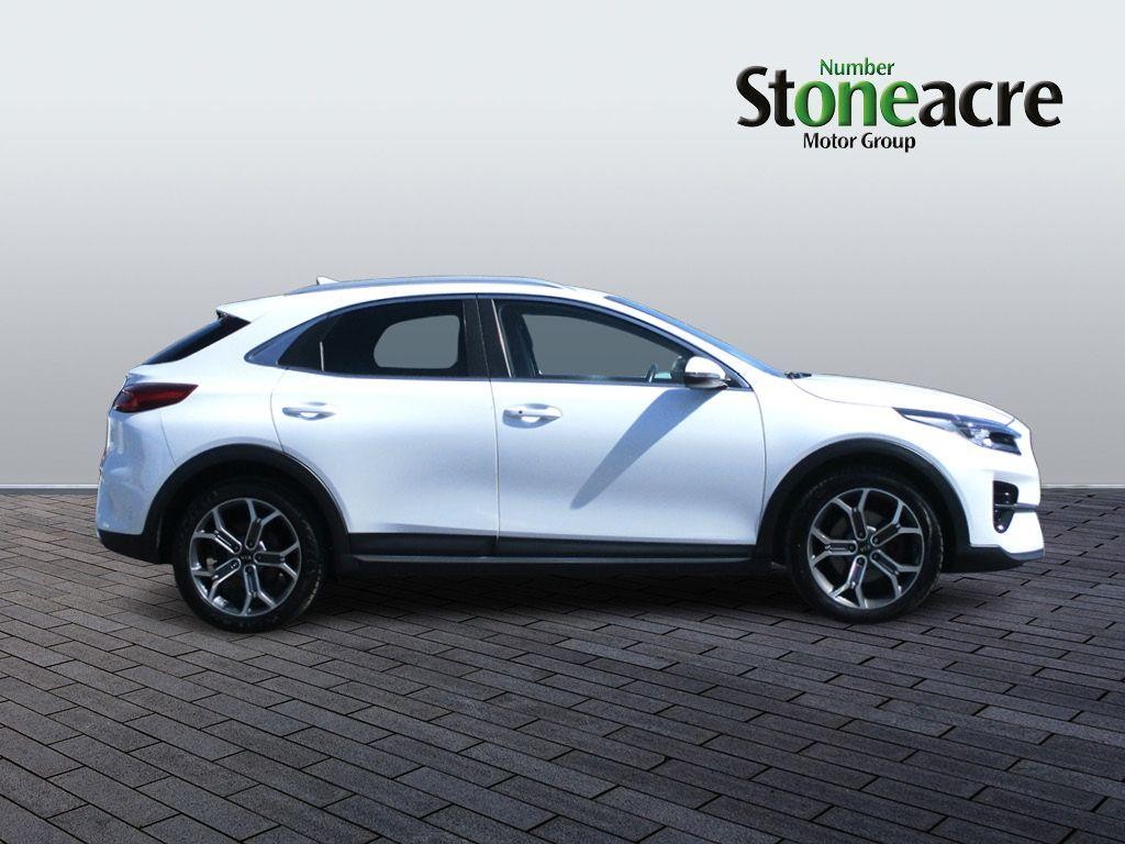 Kia XCeed Image 2