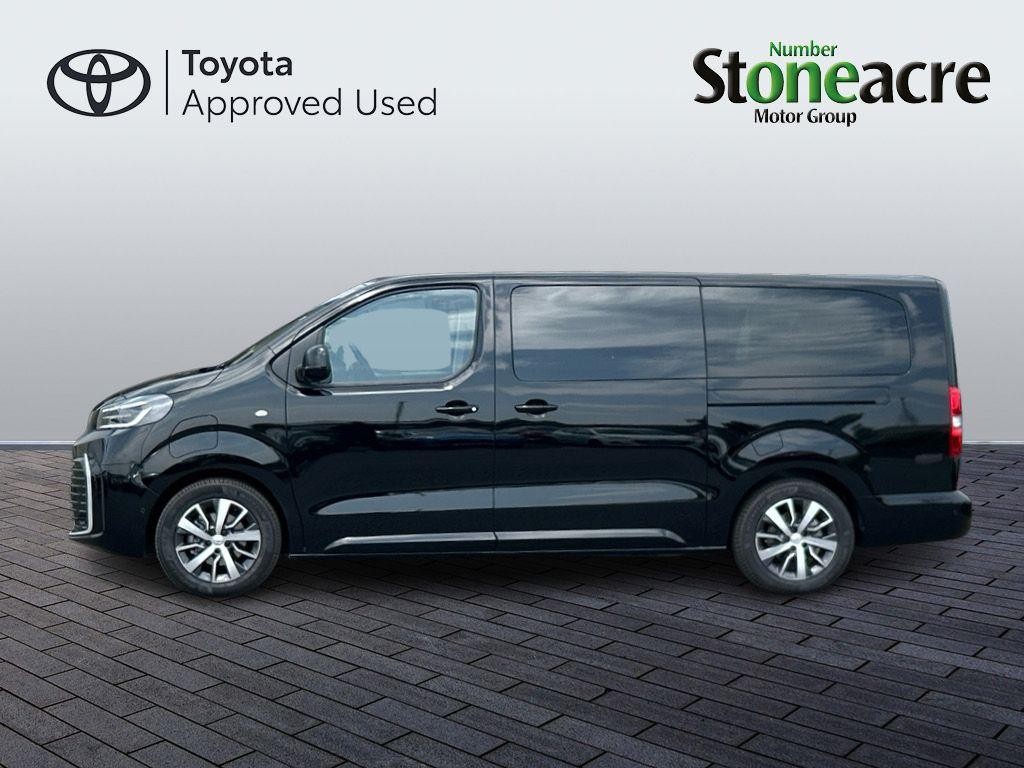 Toyota Proace Verso Image 8