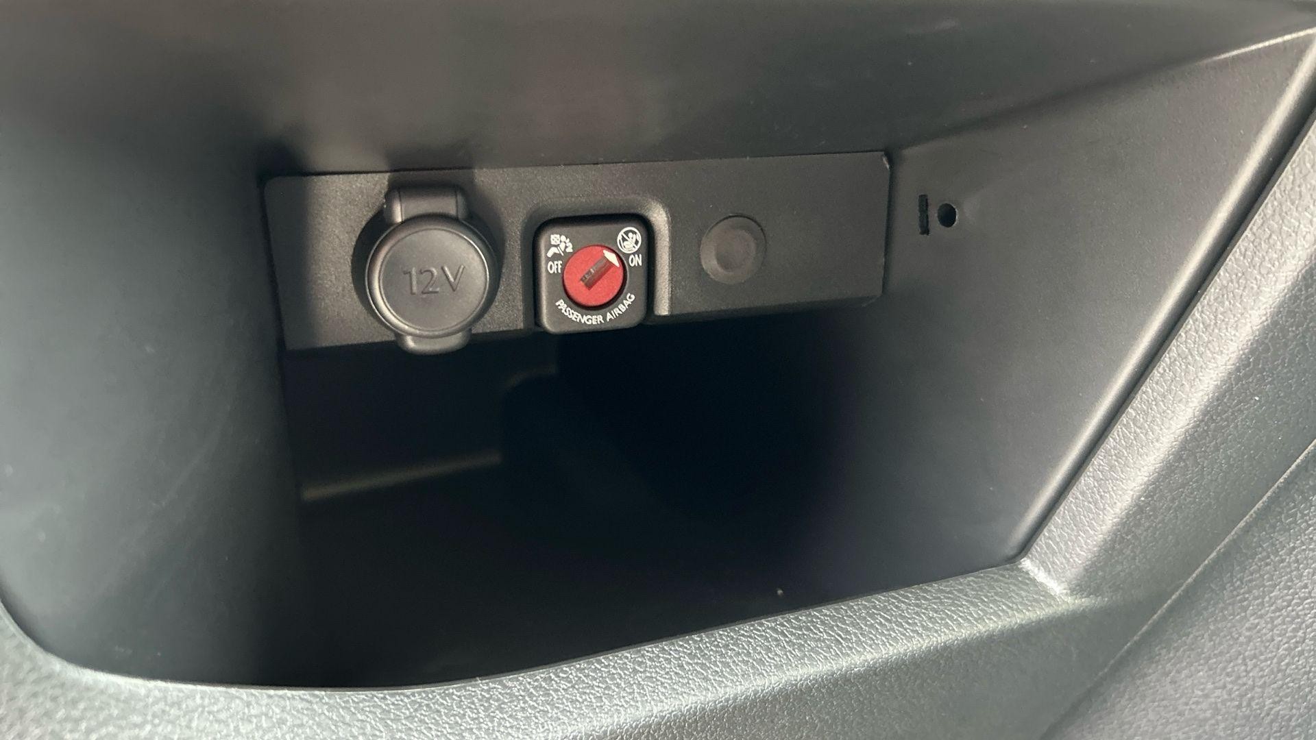 Toyota Proace Verso Image 52