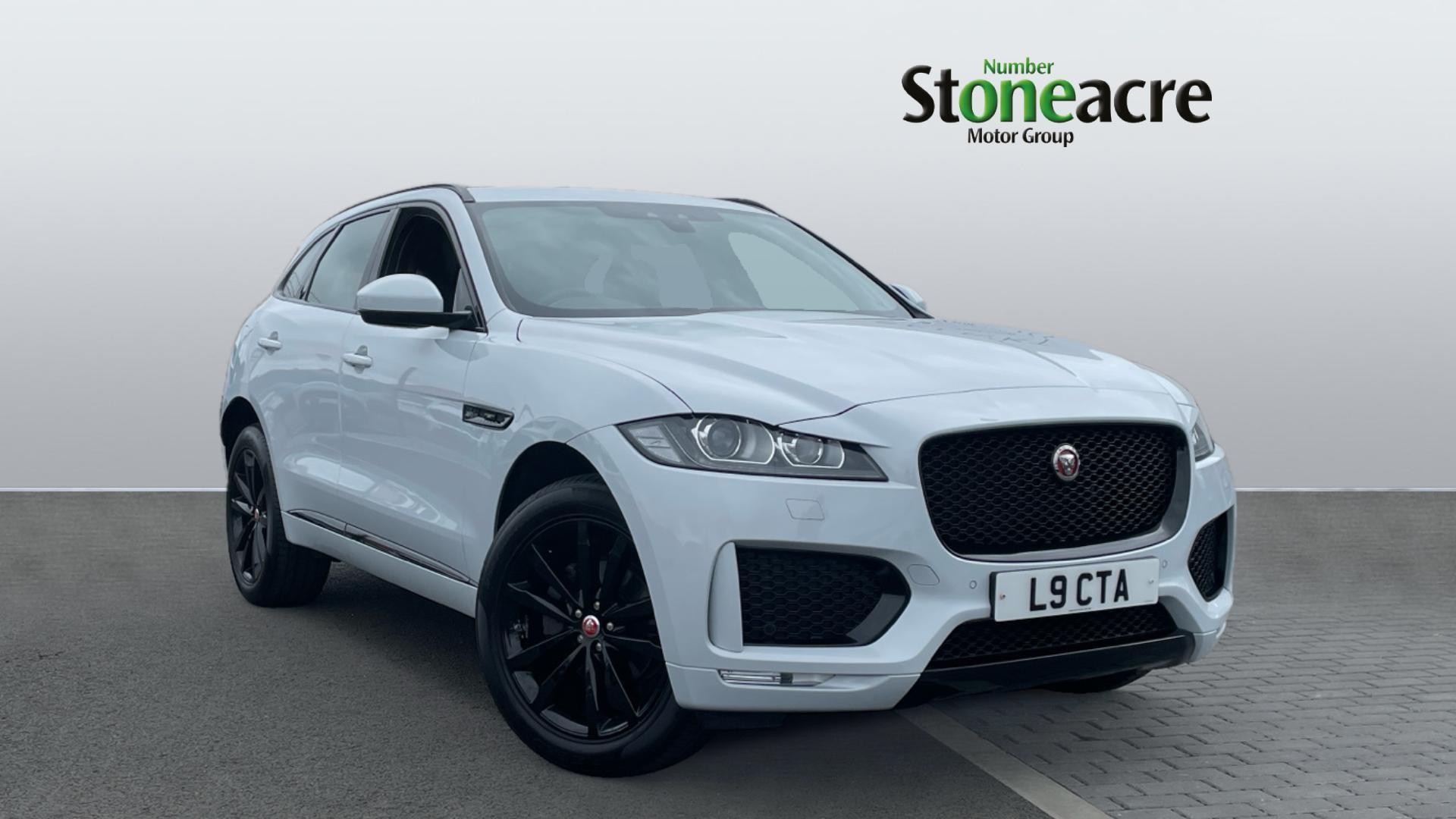 Jaguar F-Pace Image 1