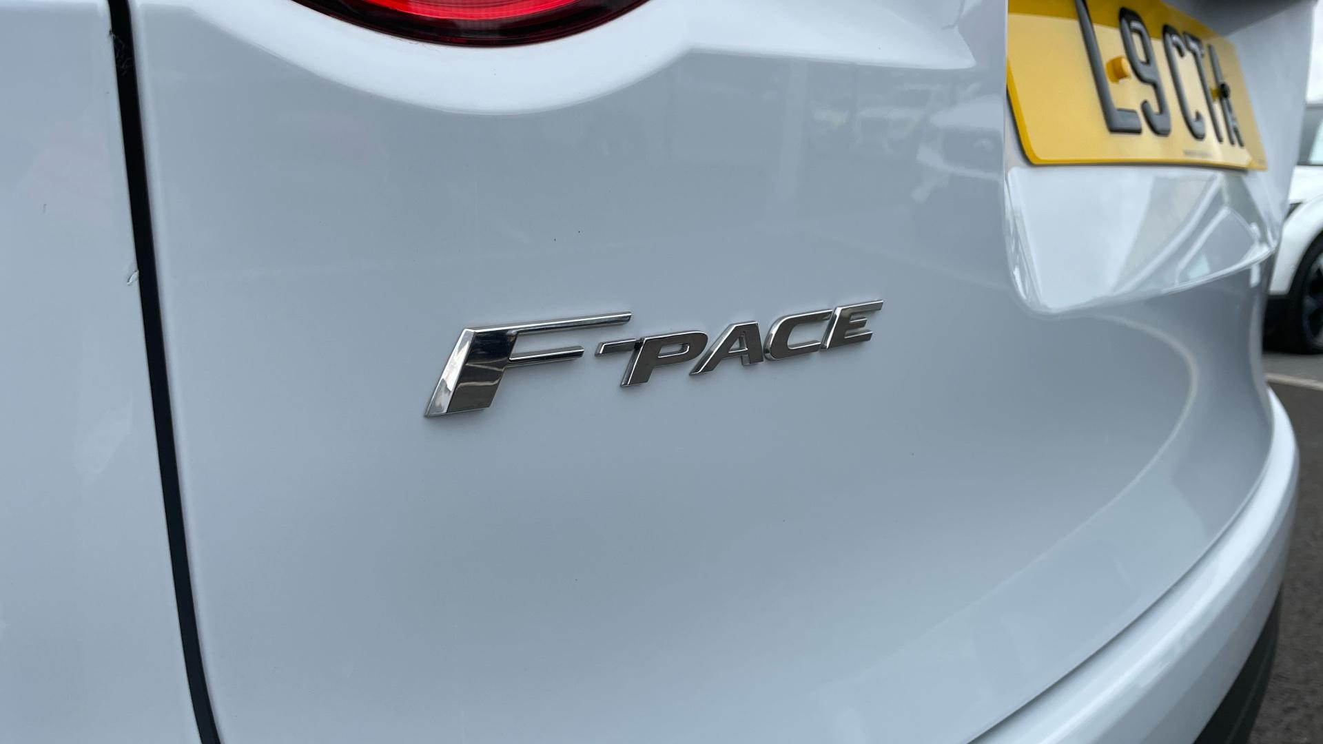 Jaguar F-Pace Image 37