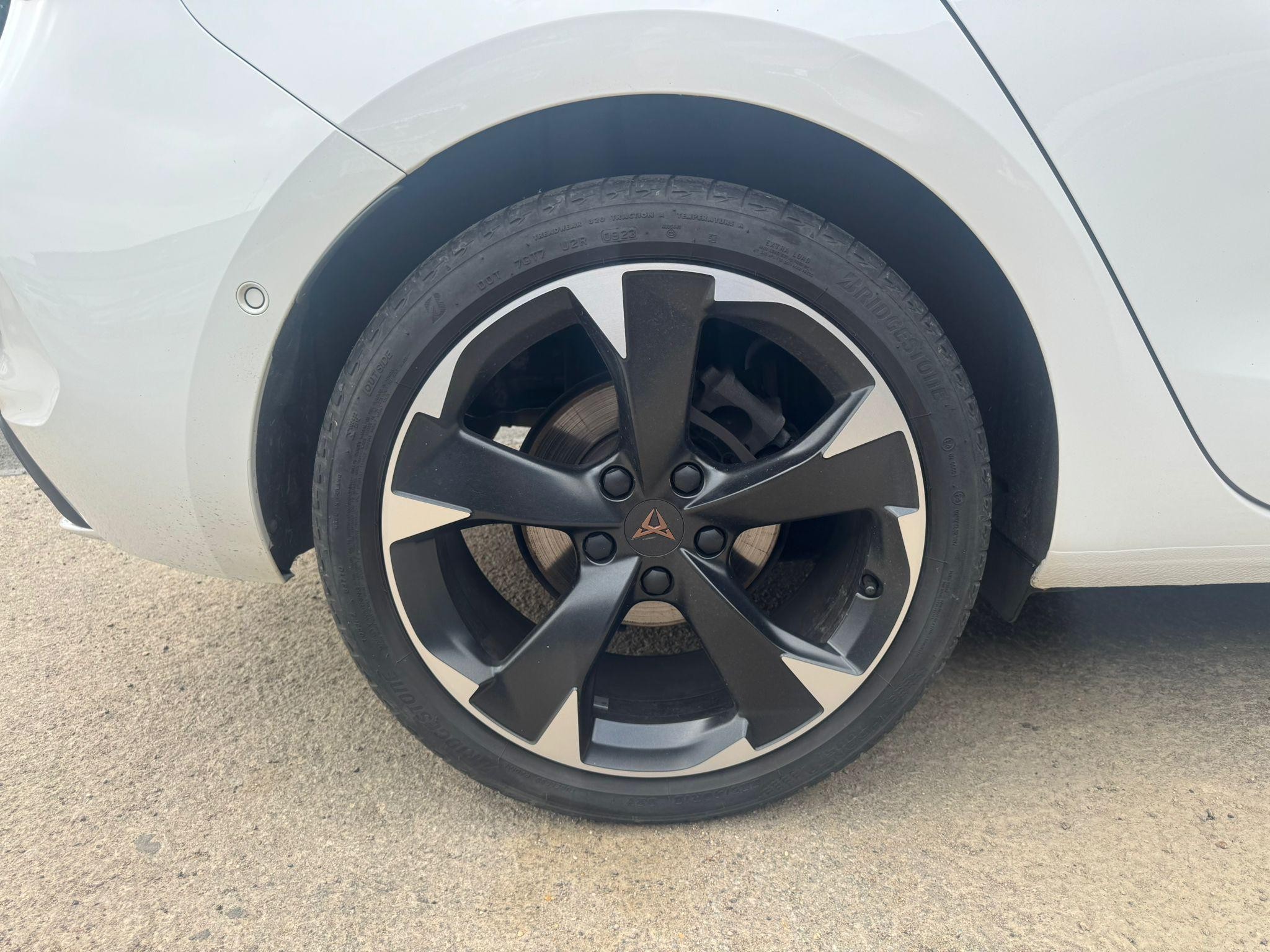 CUPRA Leon Image 9