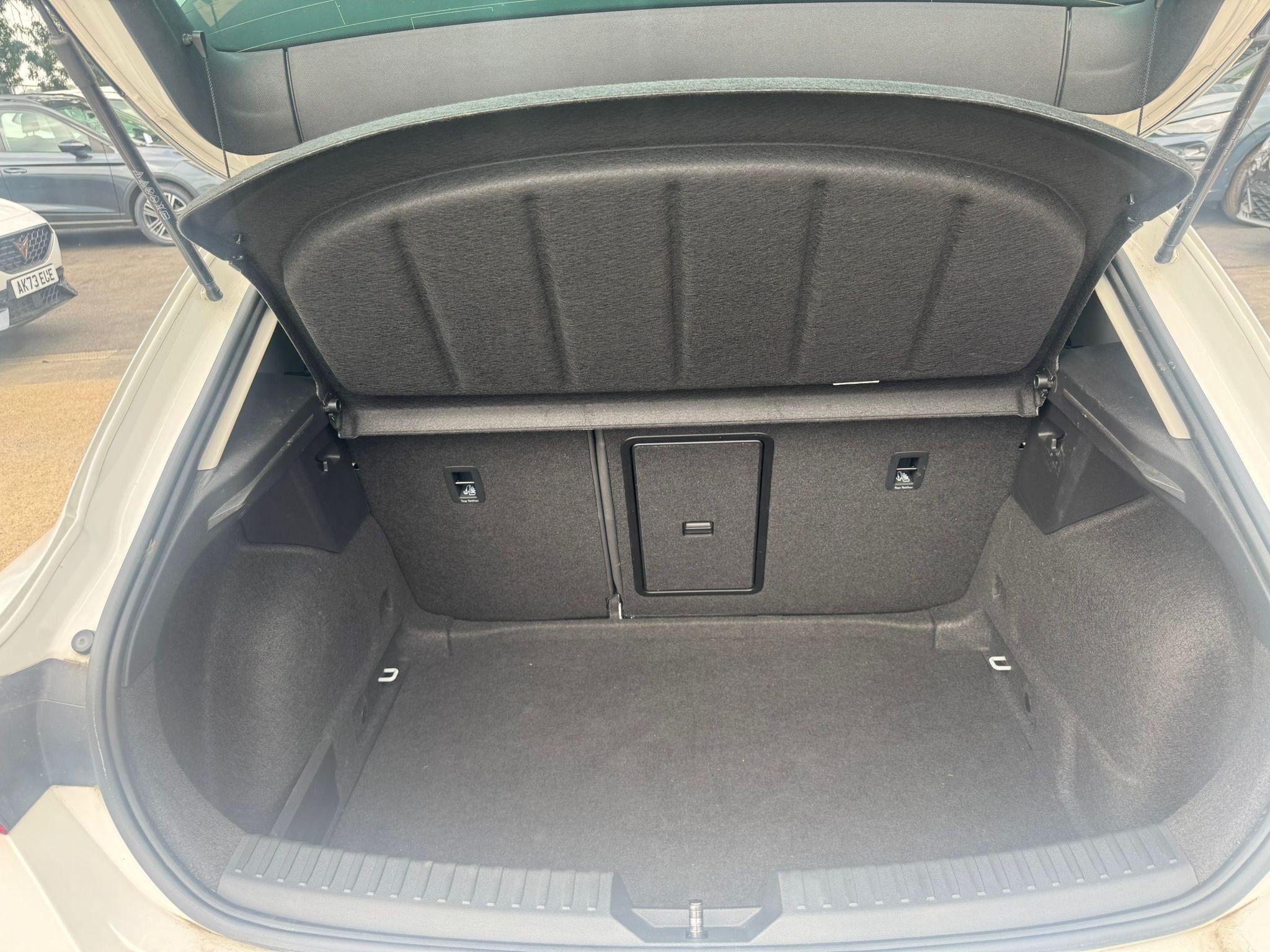 CUPRA Leon Image 10