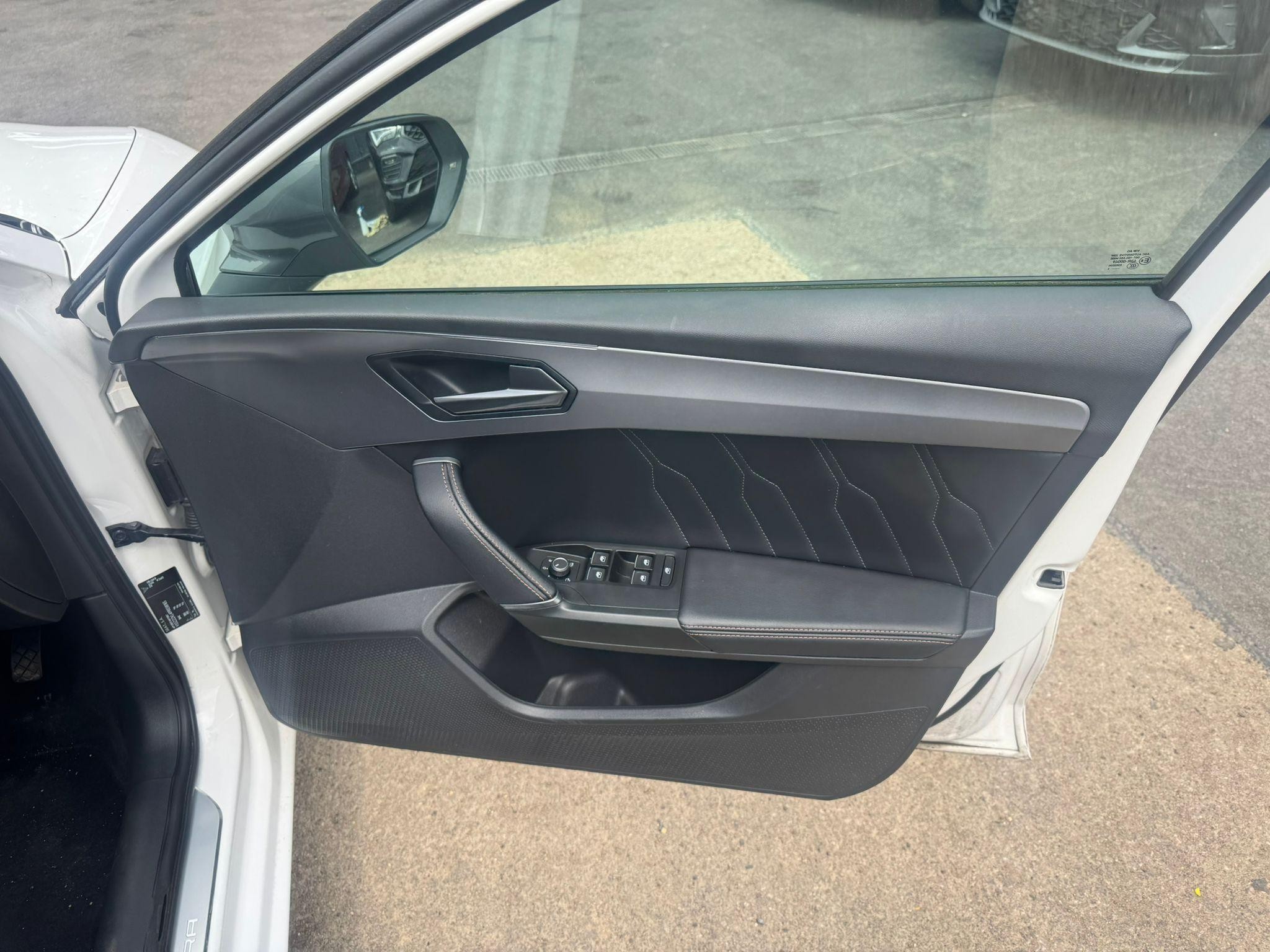 CUPRA Leon Image 18