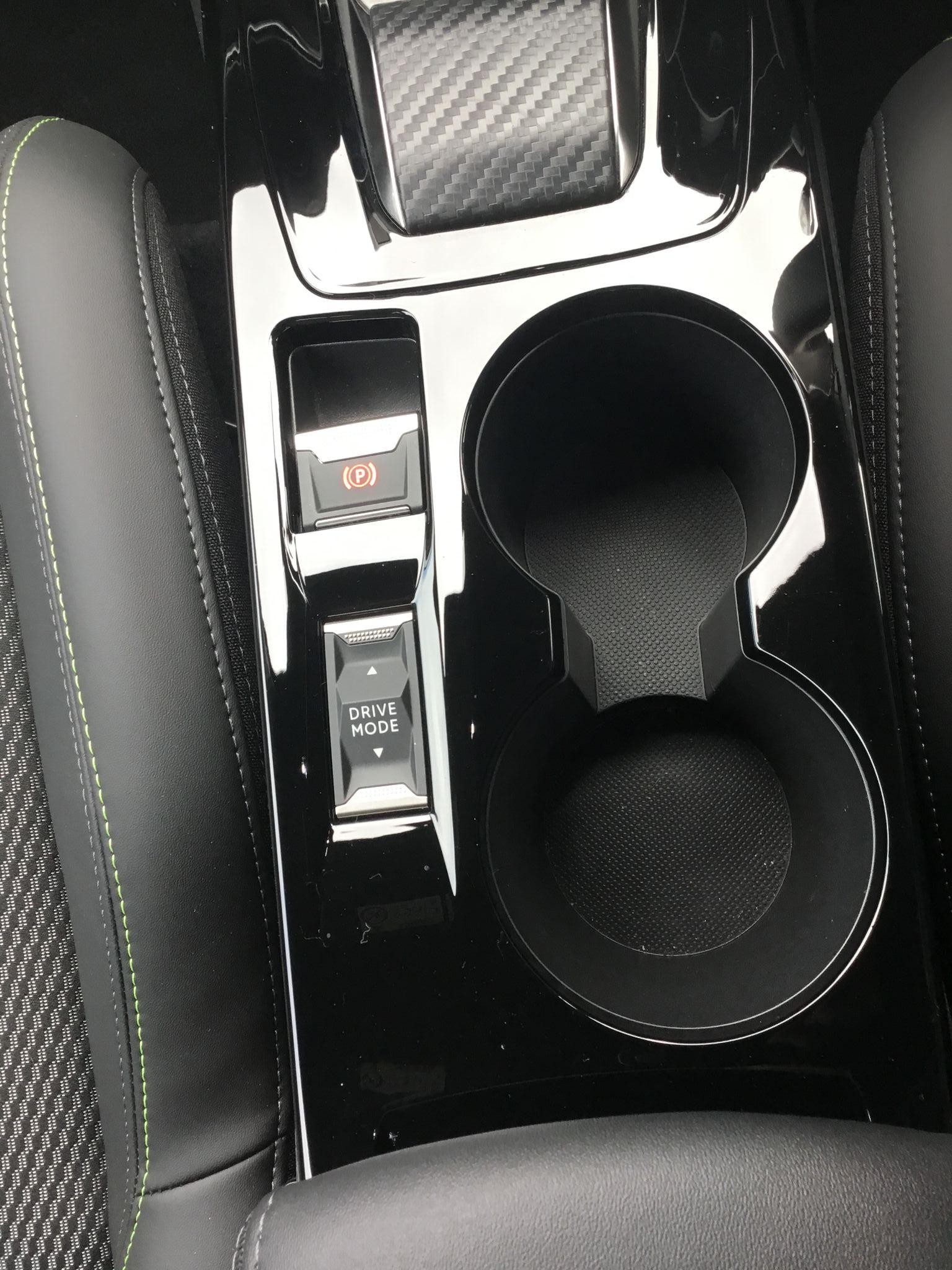 Peugeot 208 Image 22