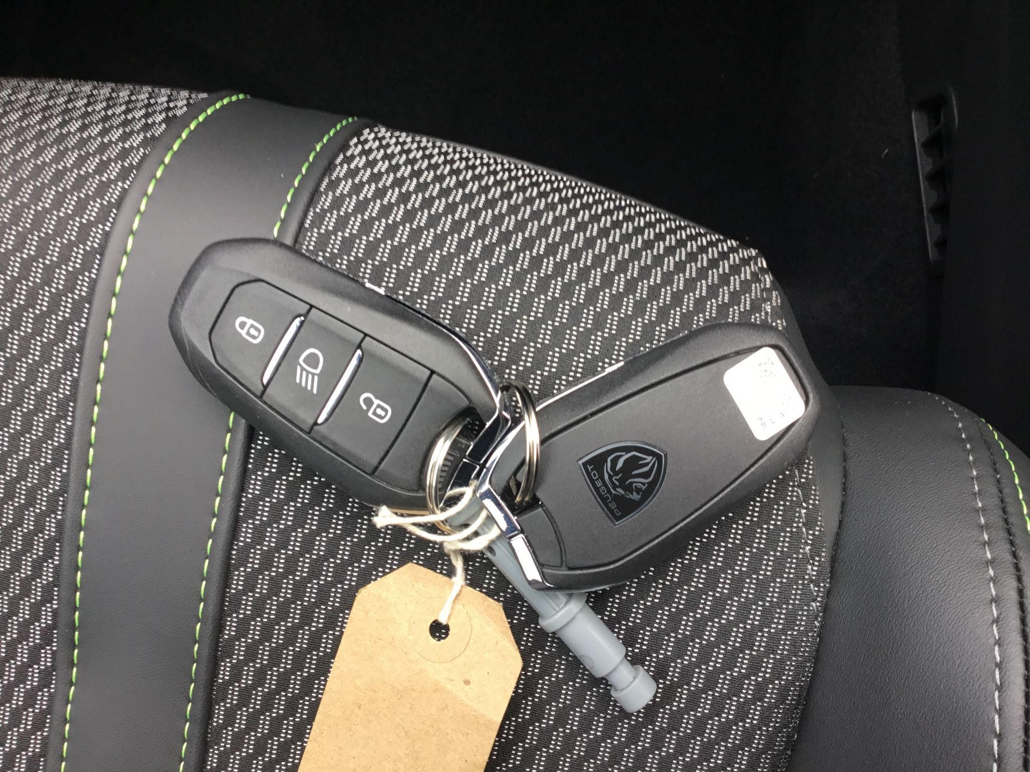 Peugeot 208 Image 29