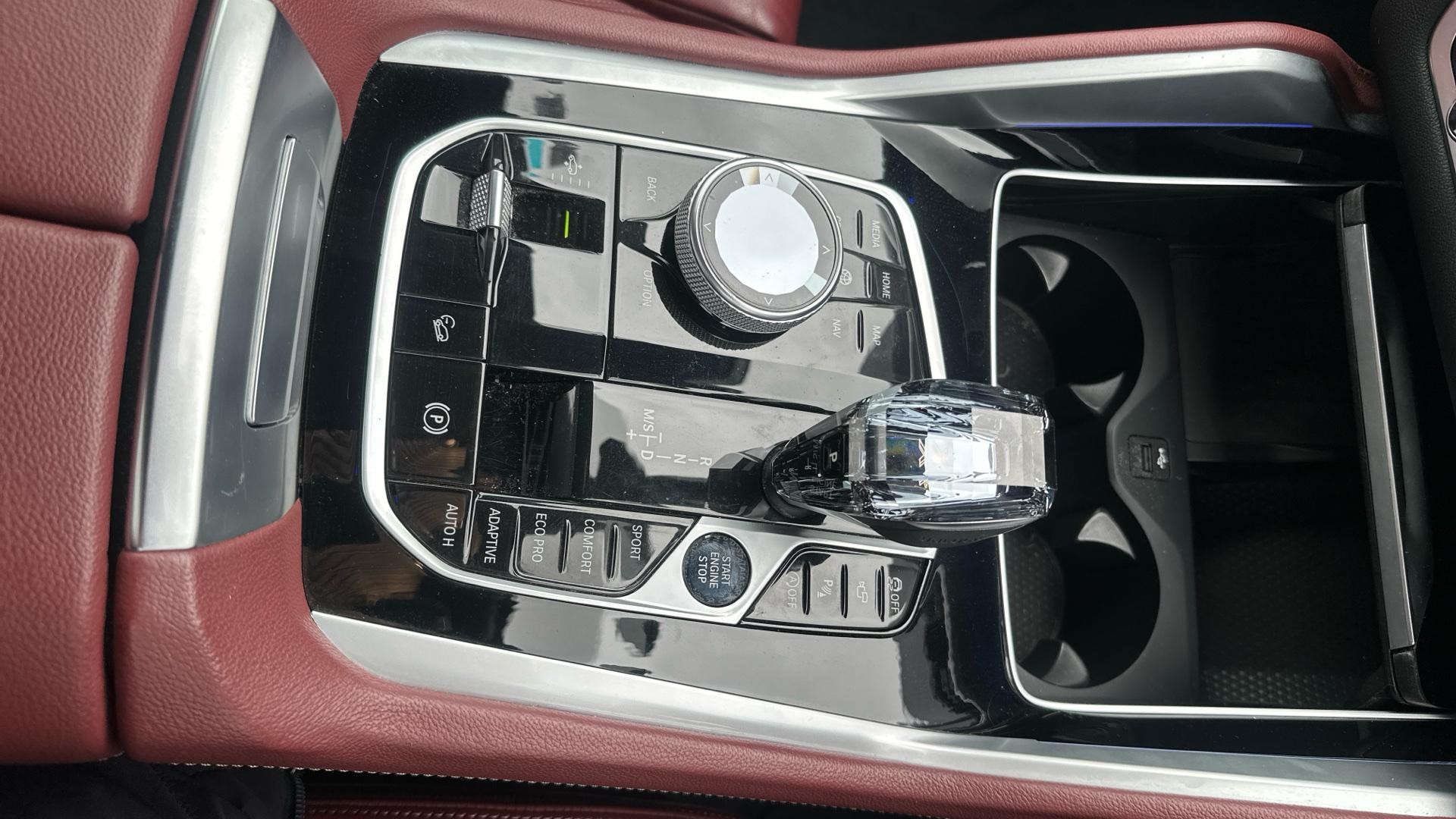 BMW X6 Image 33
