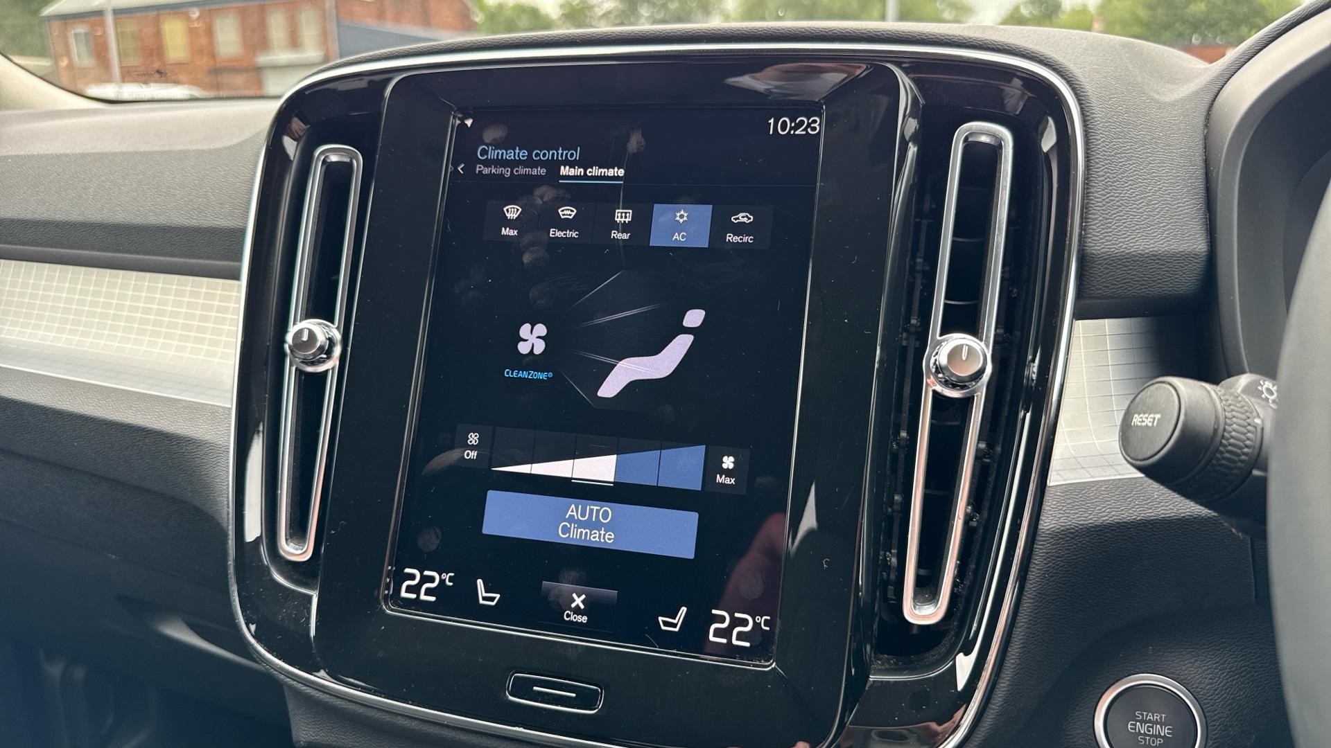 Volvo XC40 Image 29