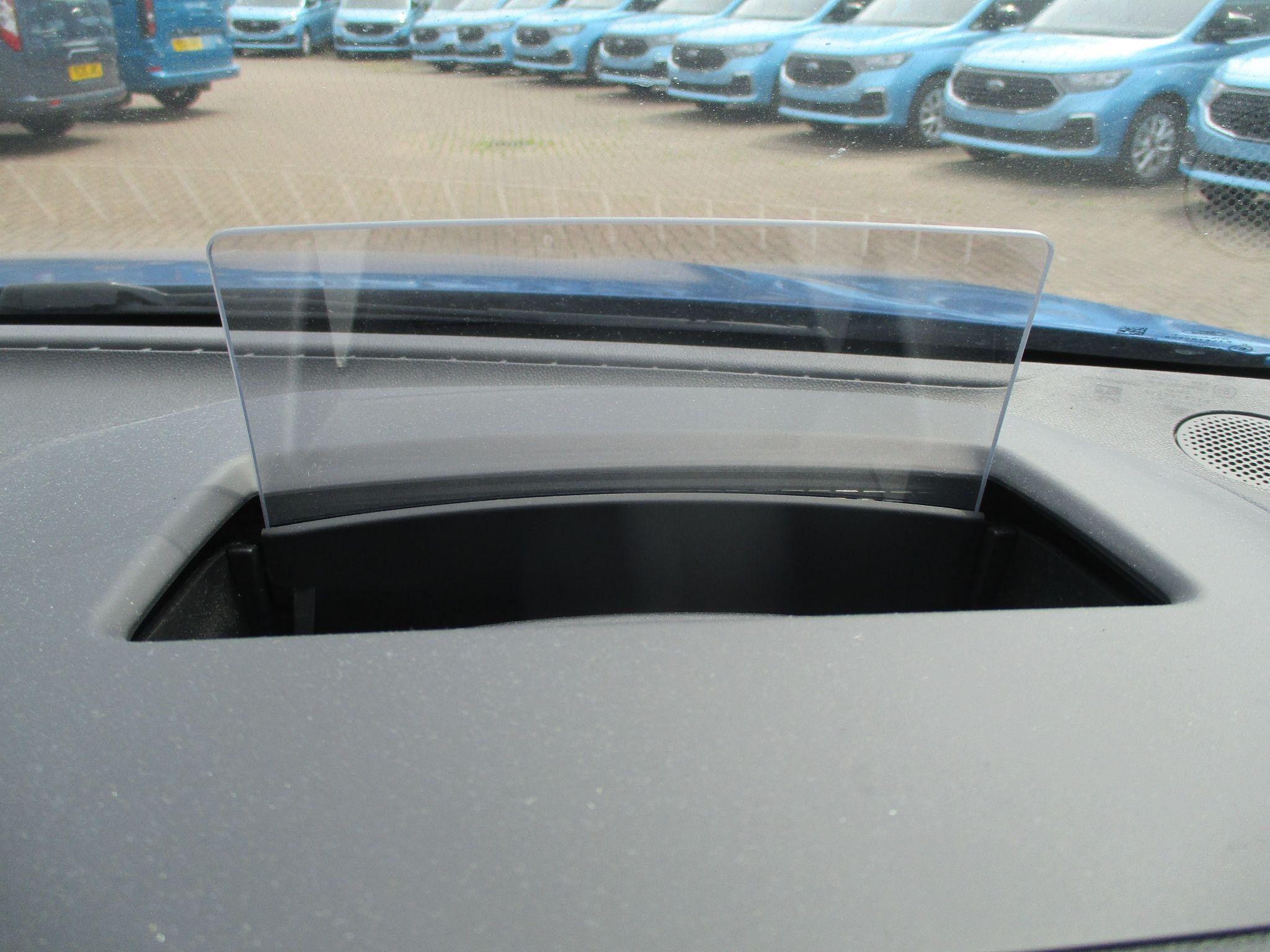 Ford Focus Image 11