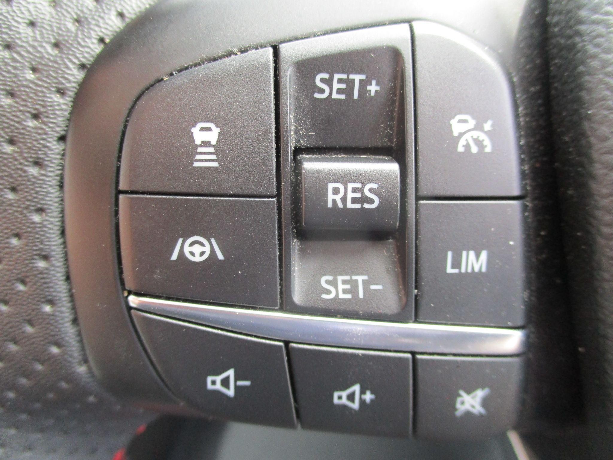 Ford Focus Image 13