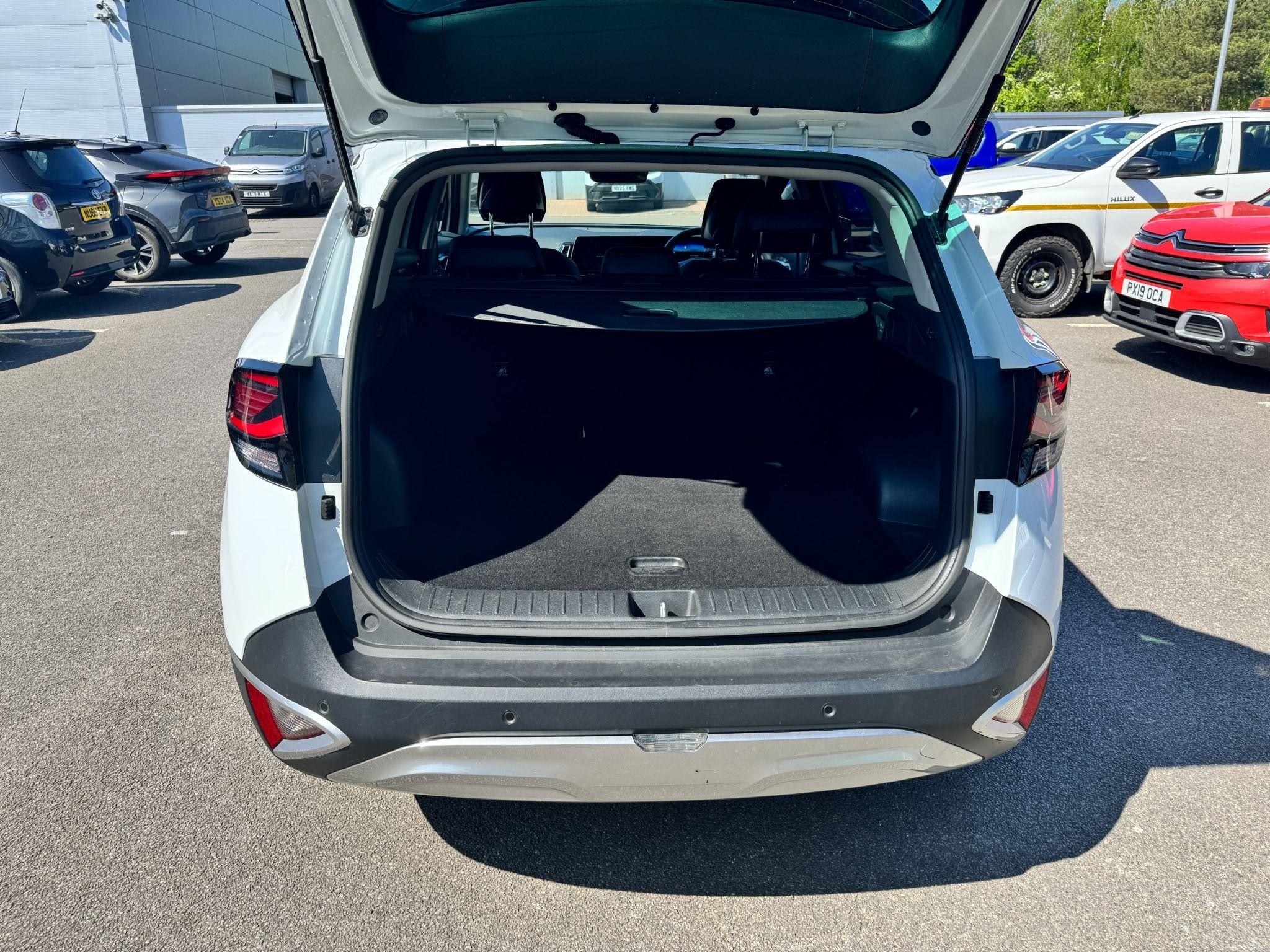 Kia Sportage Image 10