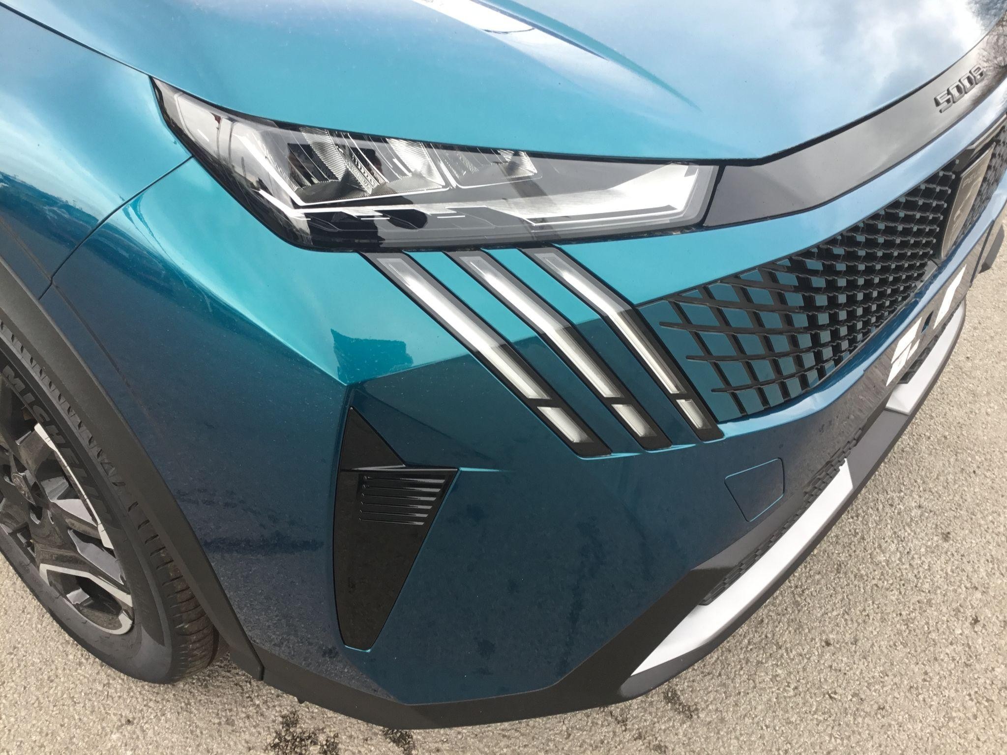 Peugeot E-5008 Image 10