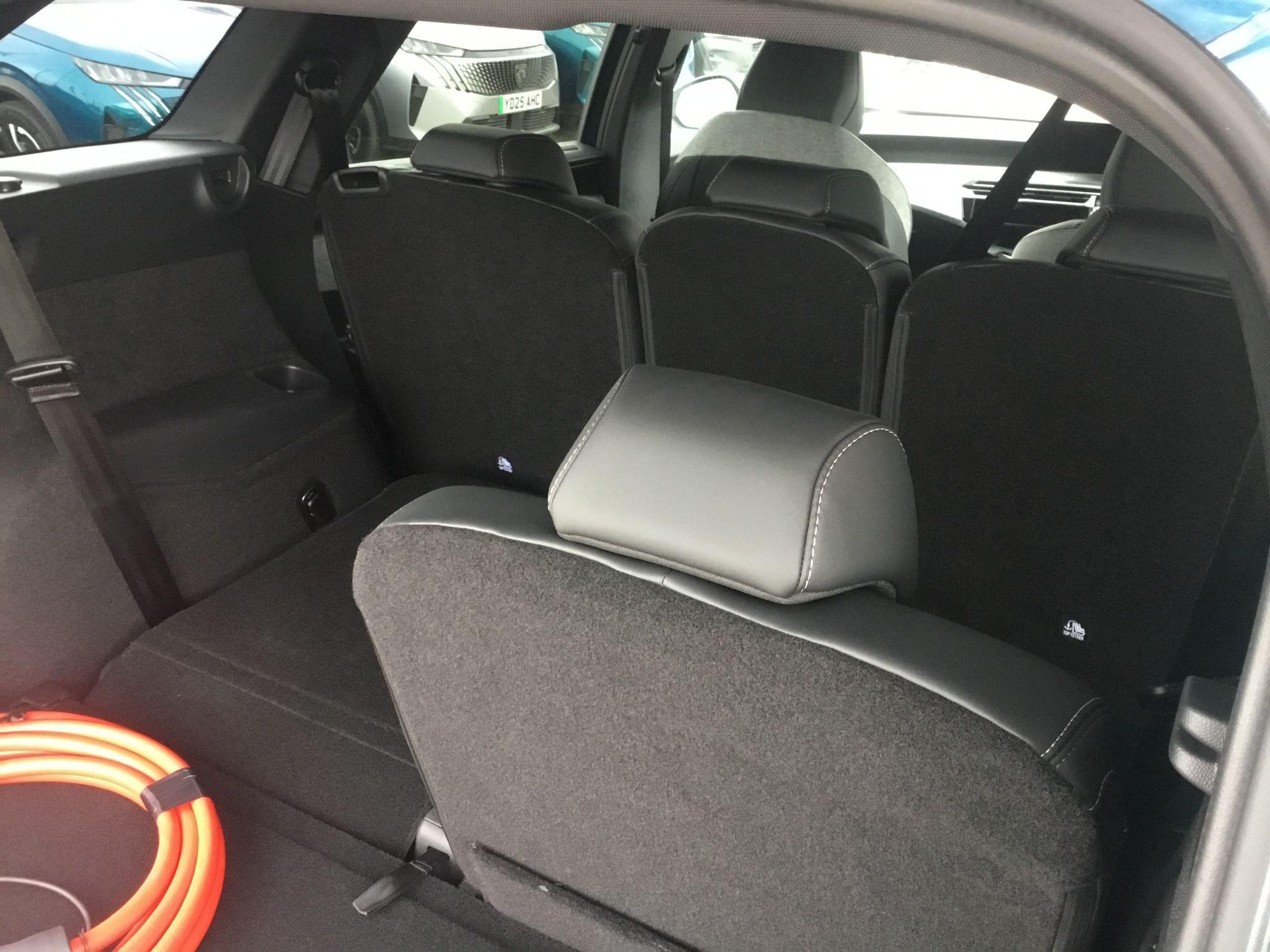 Peugeot E-5008 Image 20