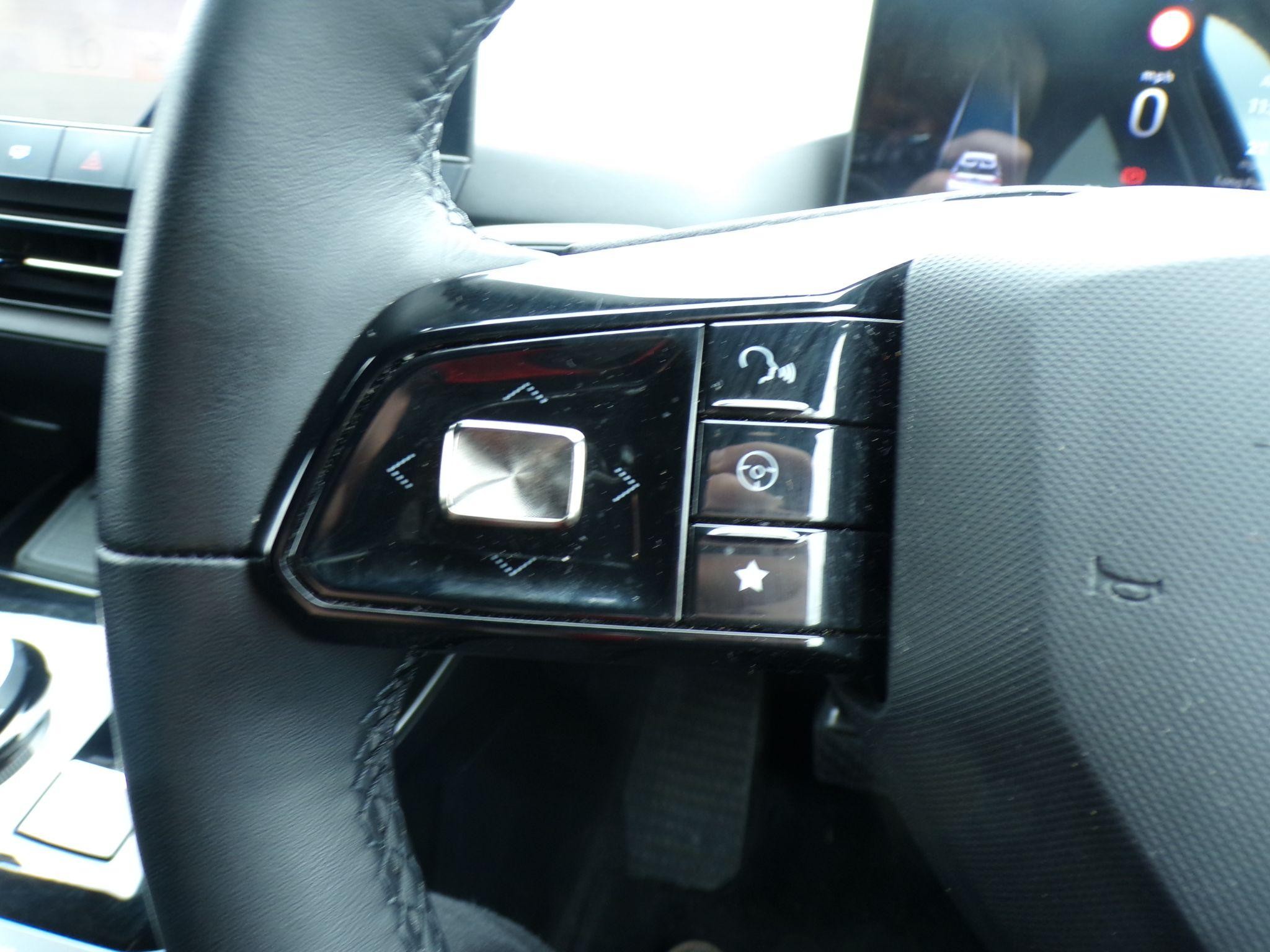 MG4 EV Image 15
