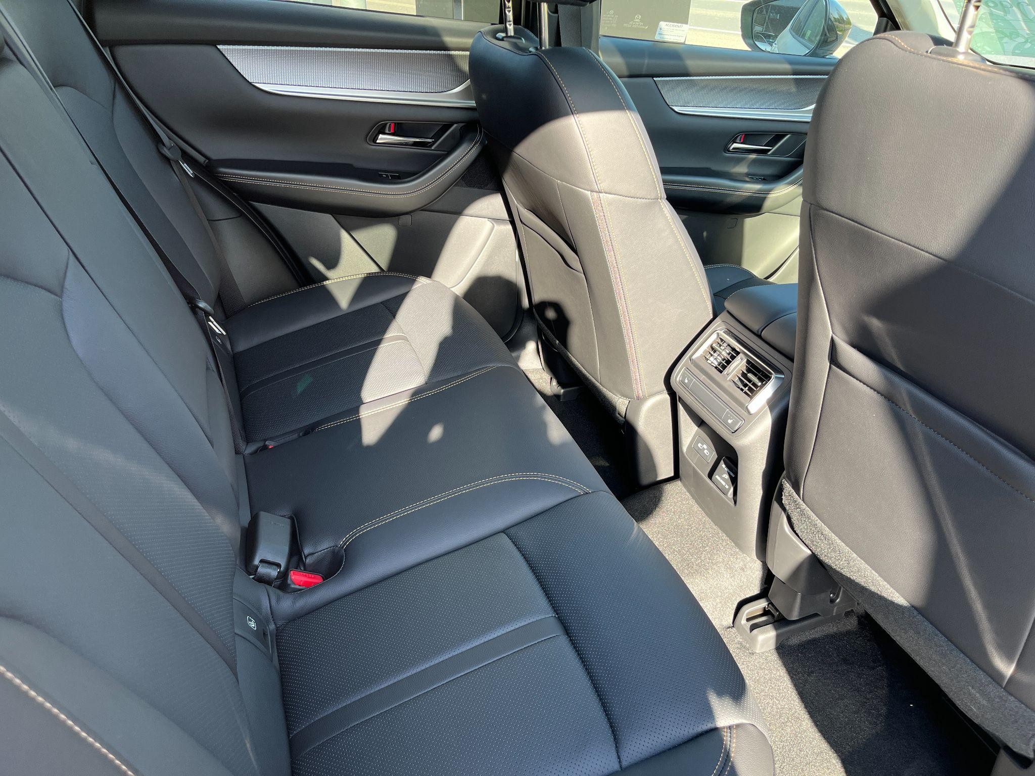 Mazda CX-60 Image 10