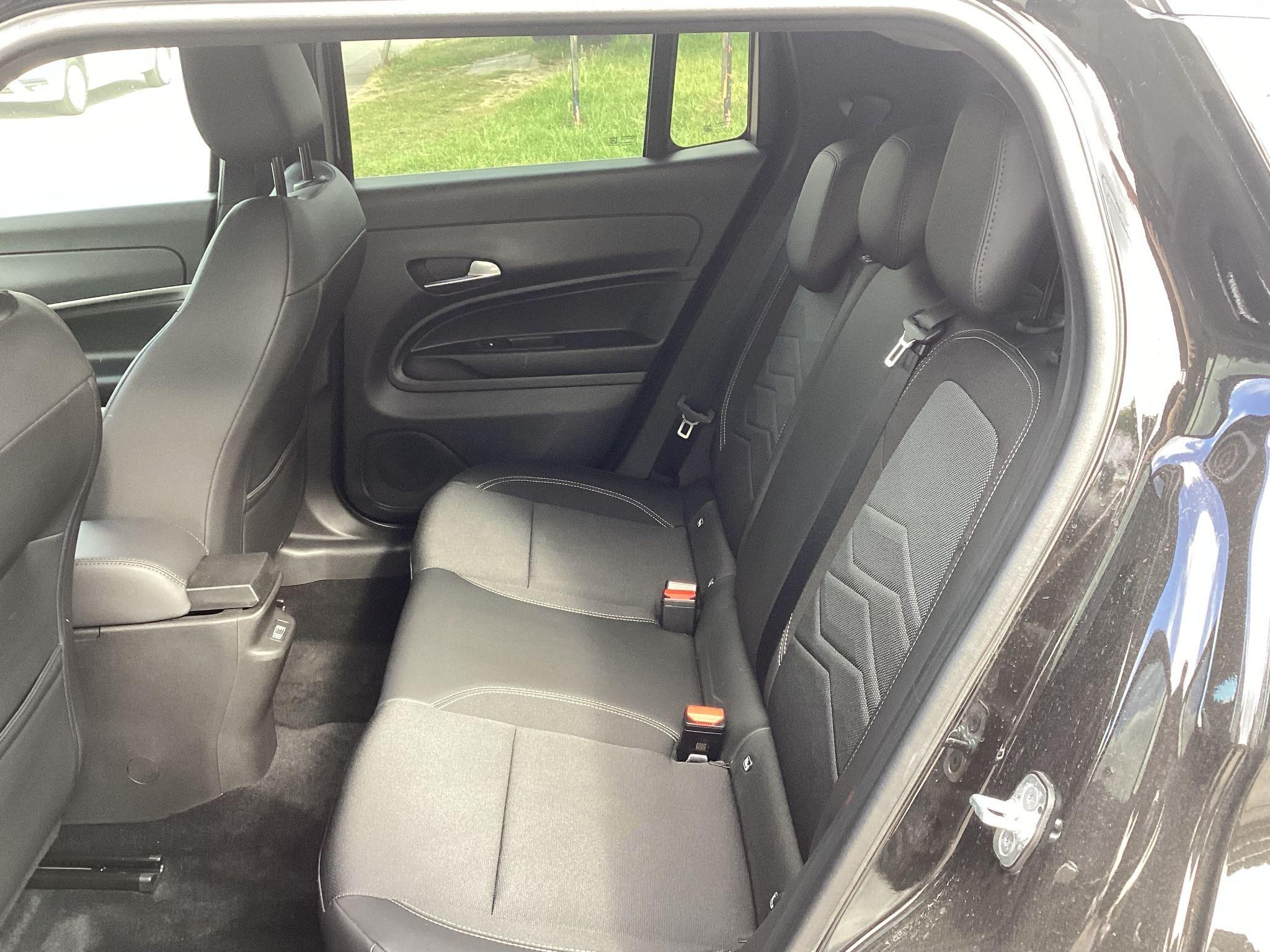 Jeep Avenger Image 14