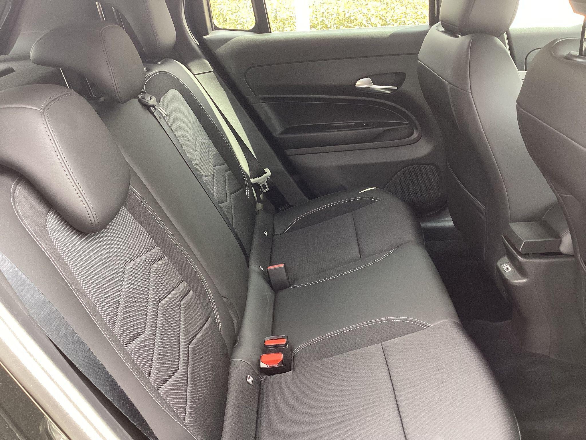Jeep Avenger Image 16