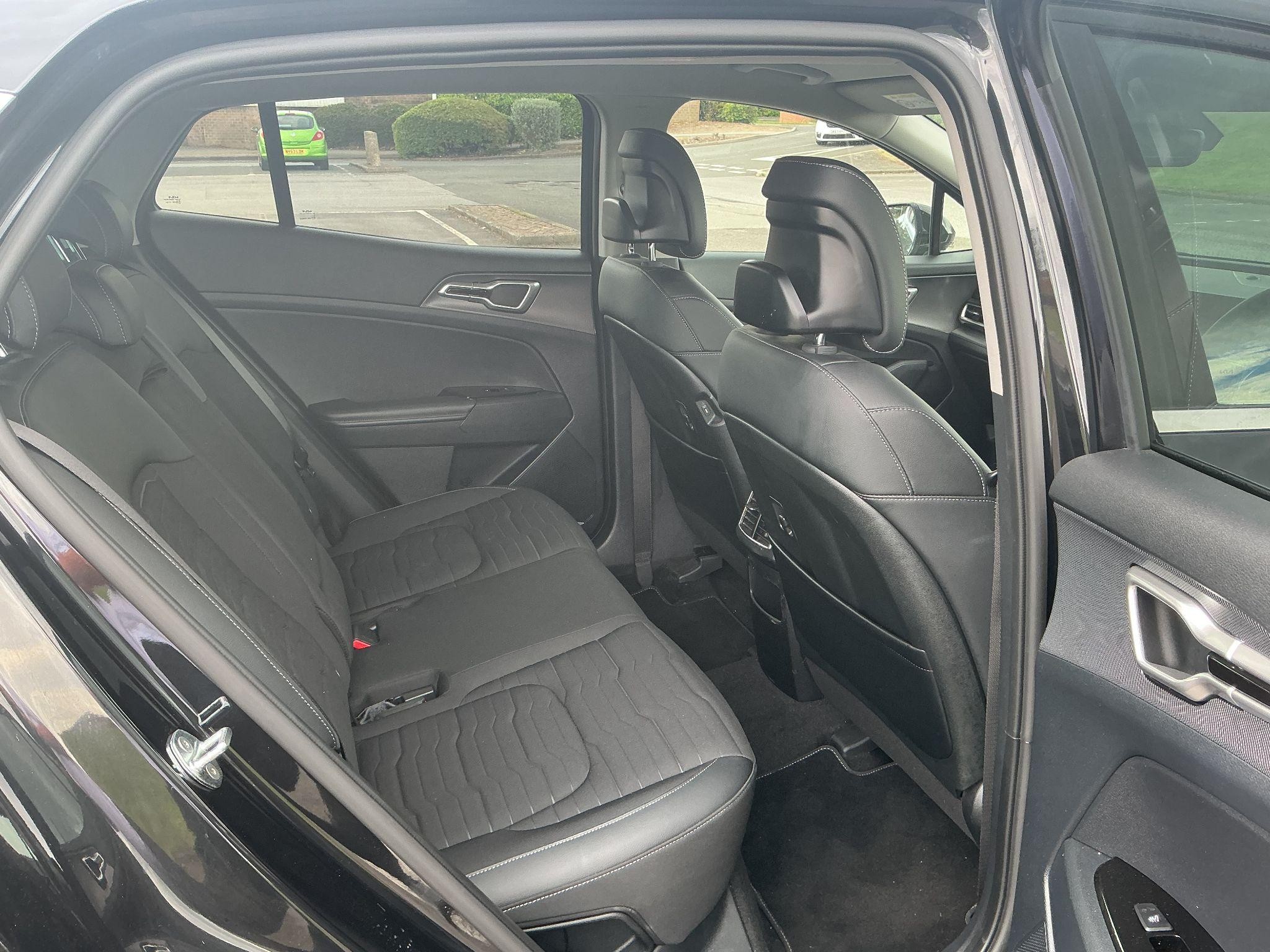 Kia Sportage Image 13