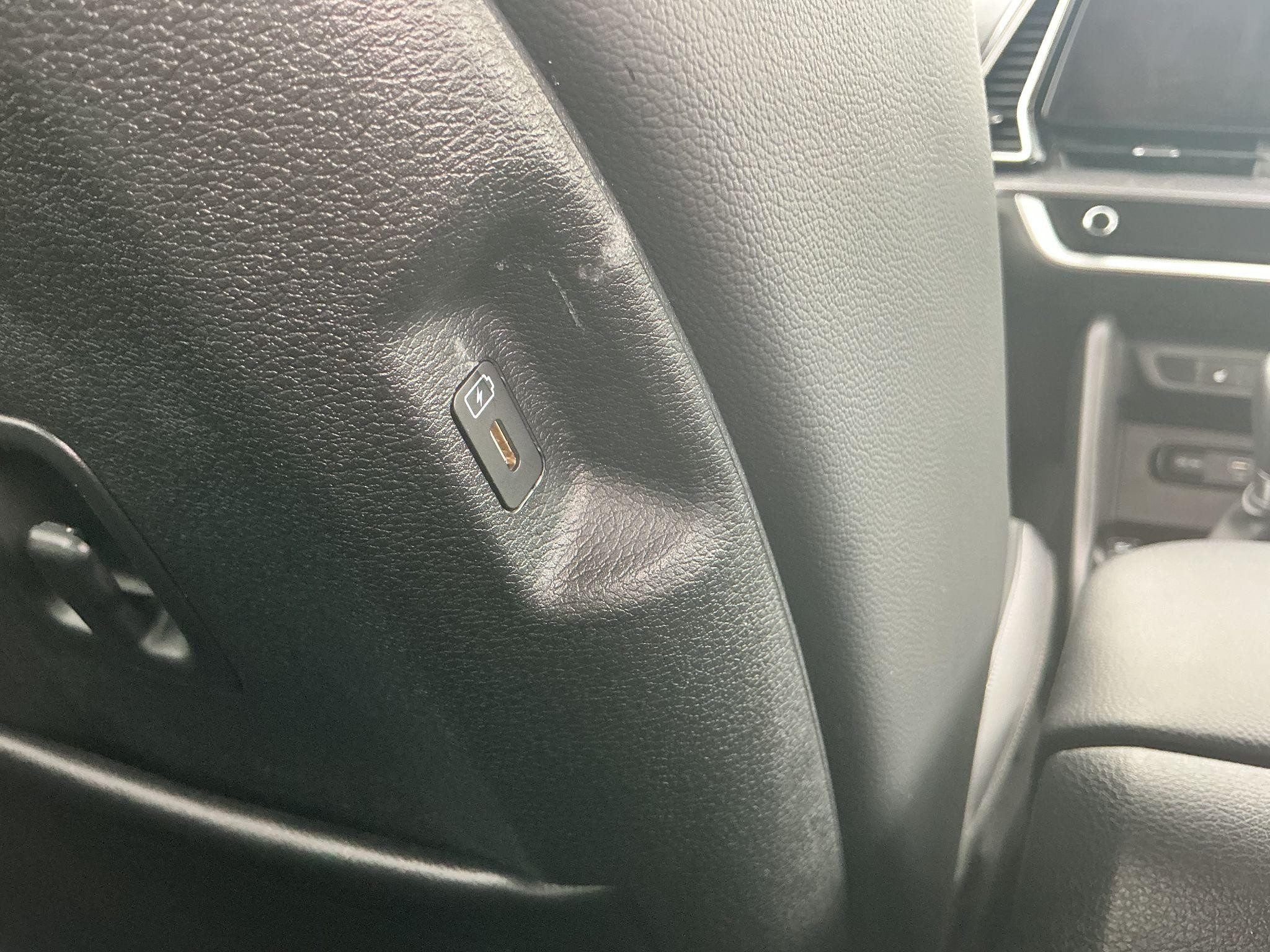 Kia Sportage Image 16
