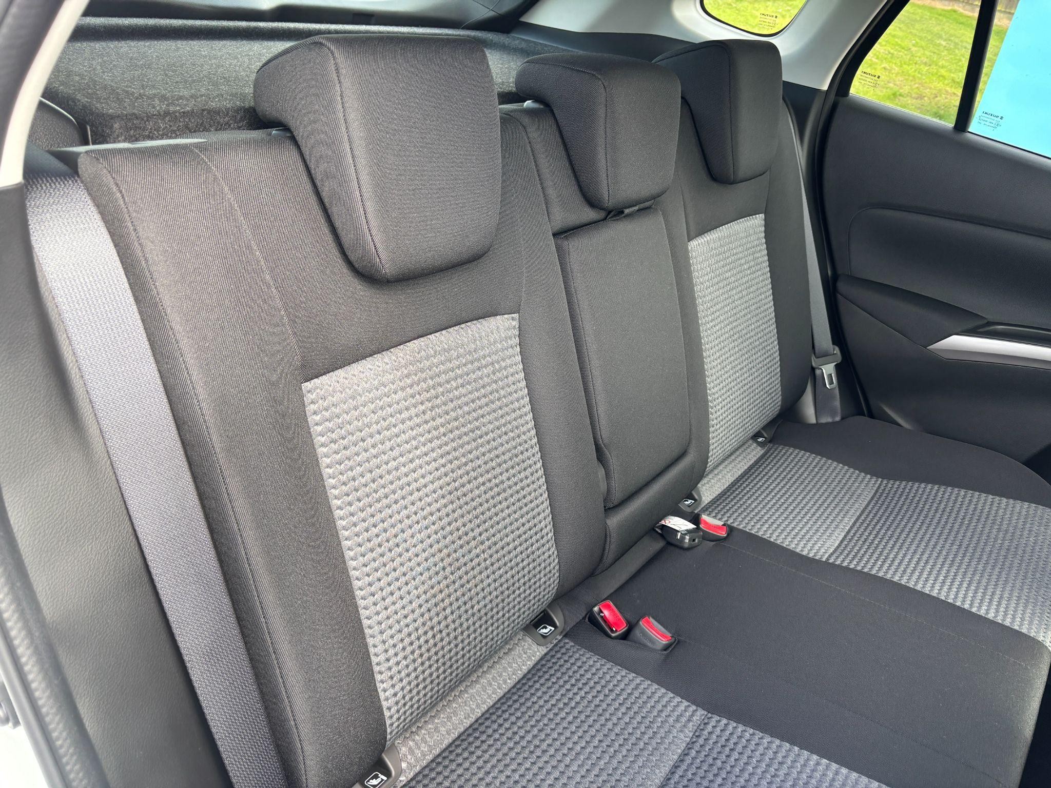 Suzuki SX4 S-Cross Image 16