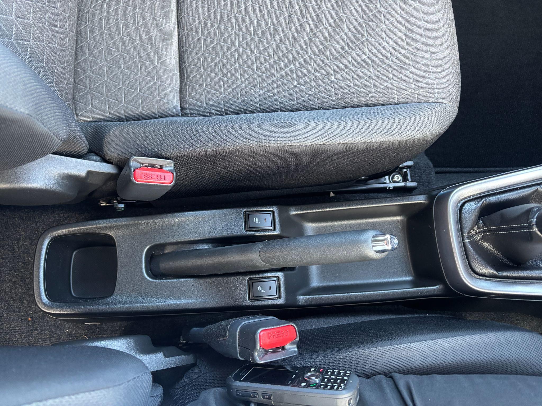 Suzuki Swift Image 30