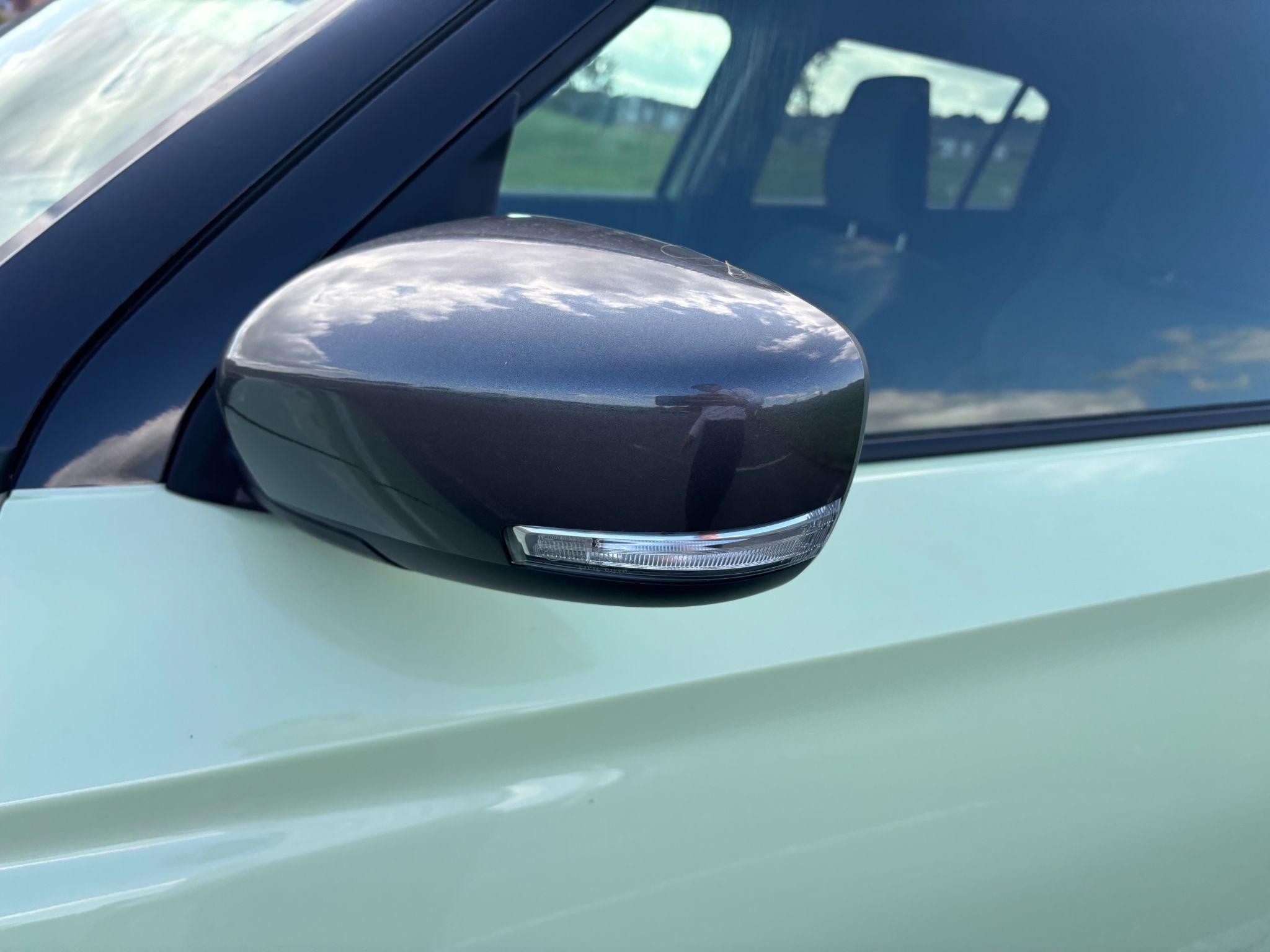 Suzuki Swift Image 45
