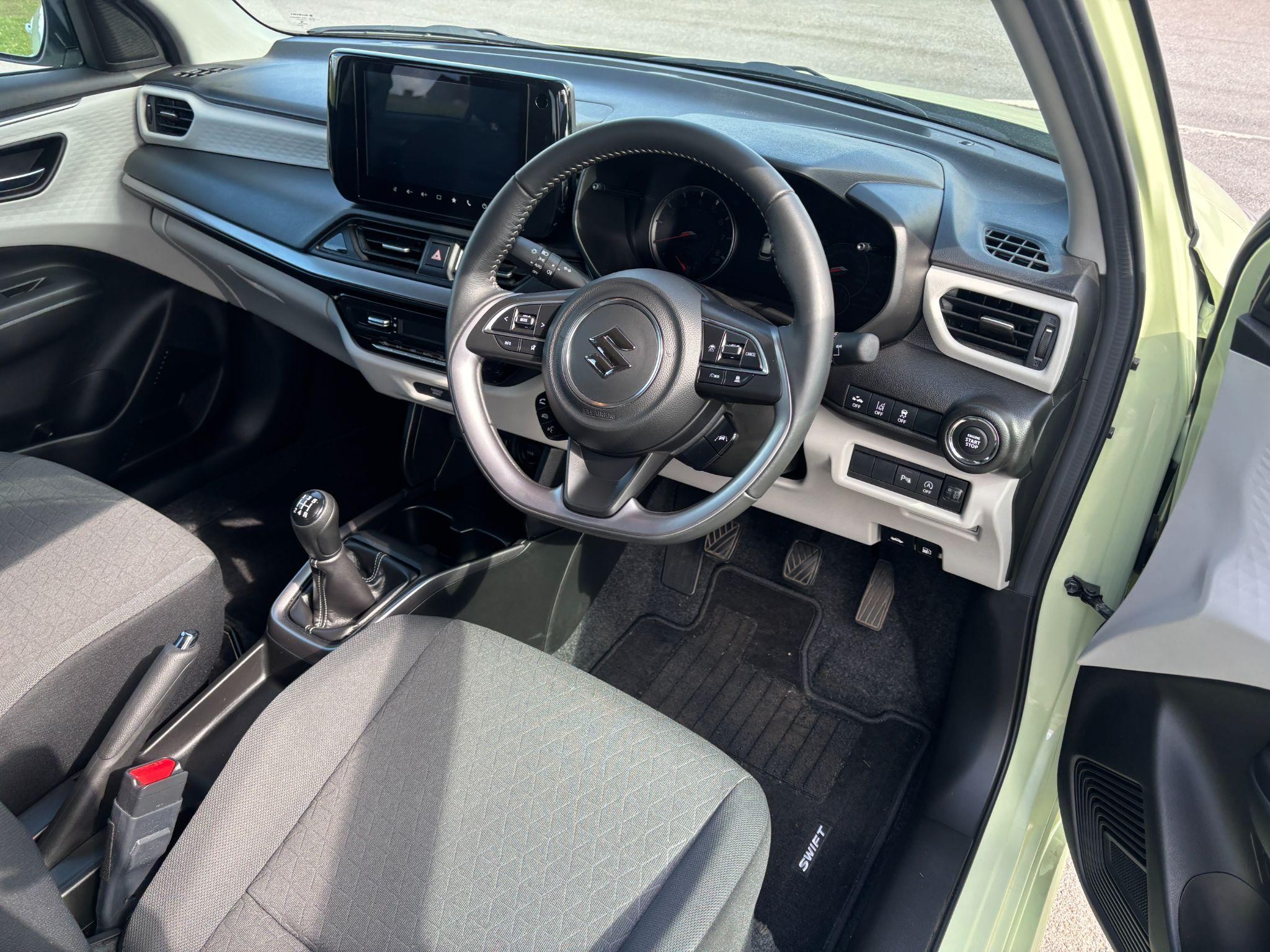 Suzuki Swift Image 53