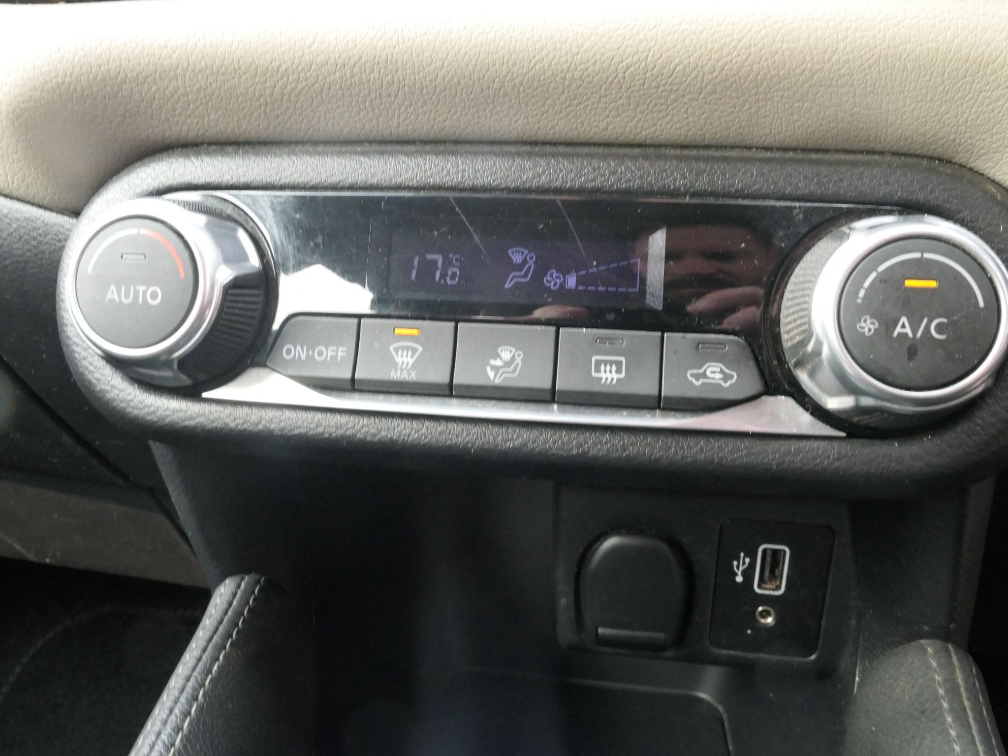 Nissan Micra Image 12