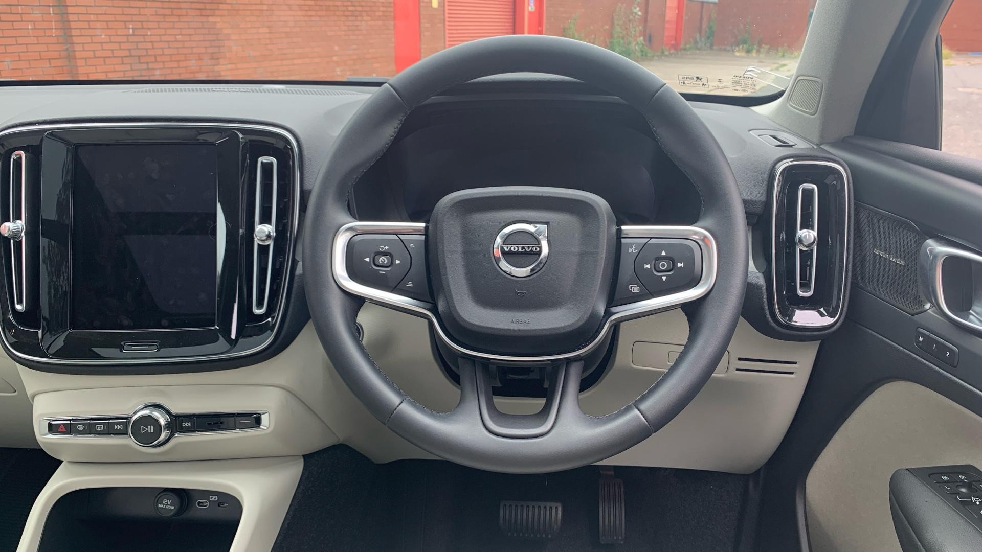 Volvo XC40 Image 10