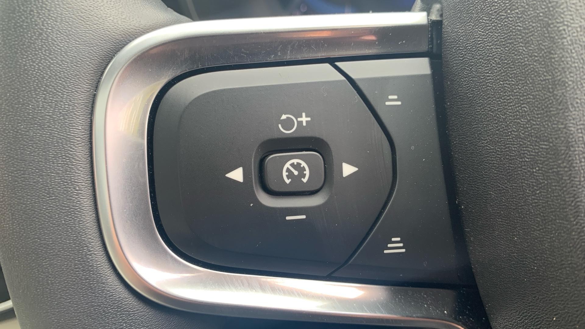 Volvo XC40 Image 21