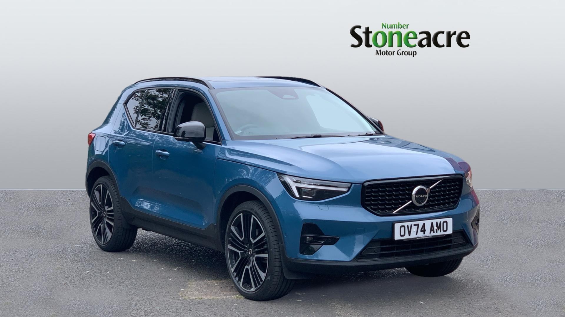 Volvo XC40 Image 1