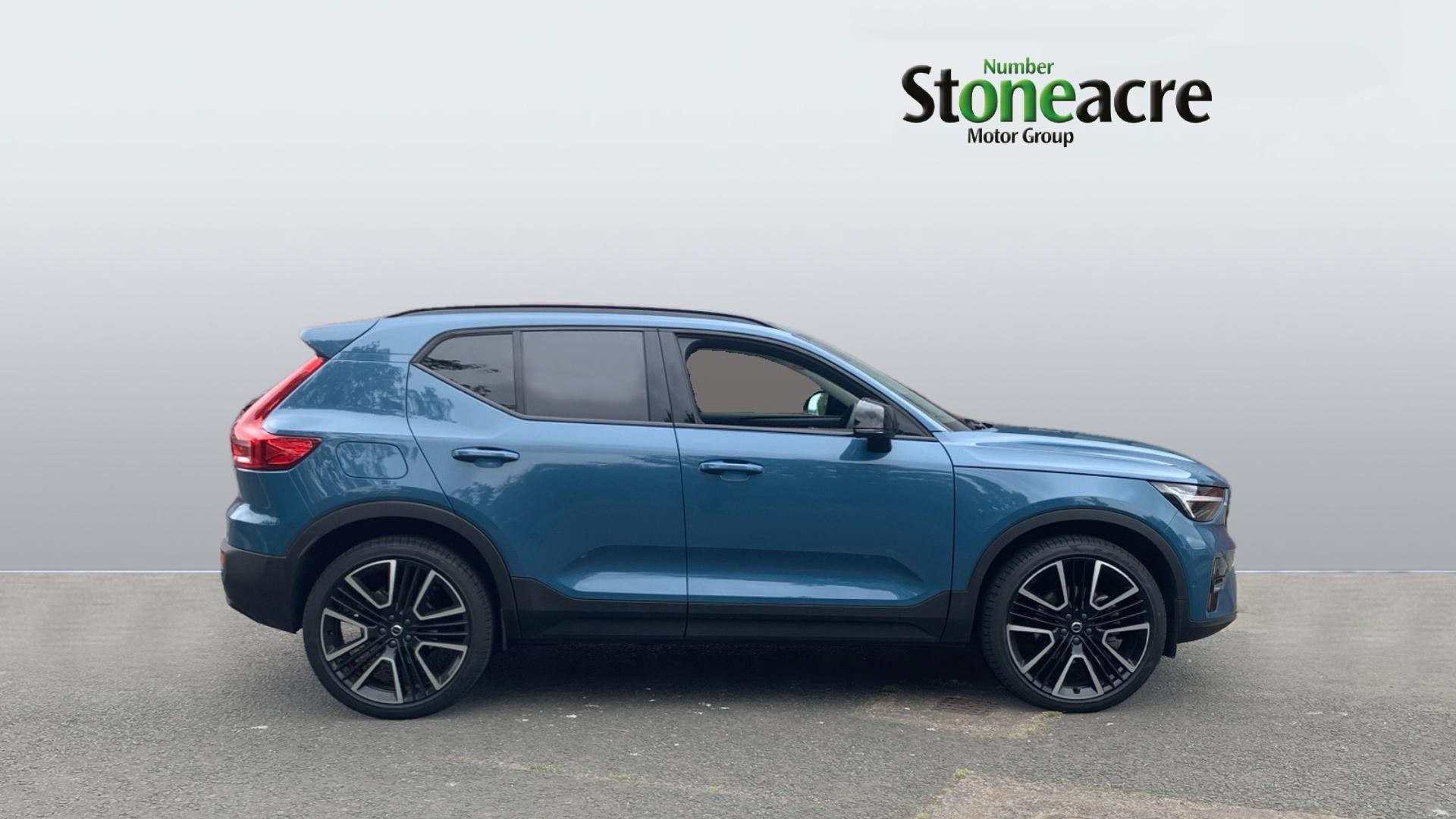 Volvo XC40 Image 3