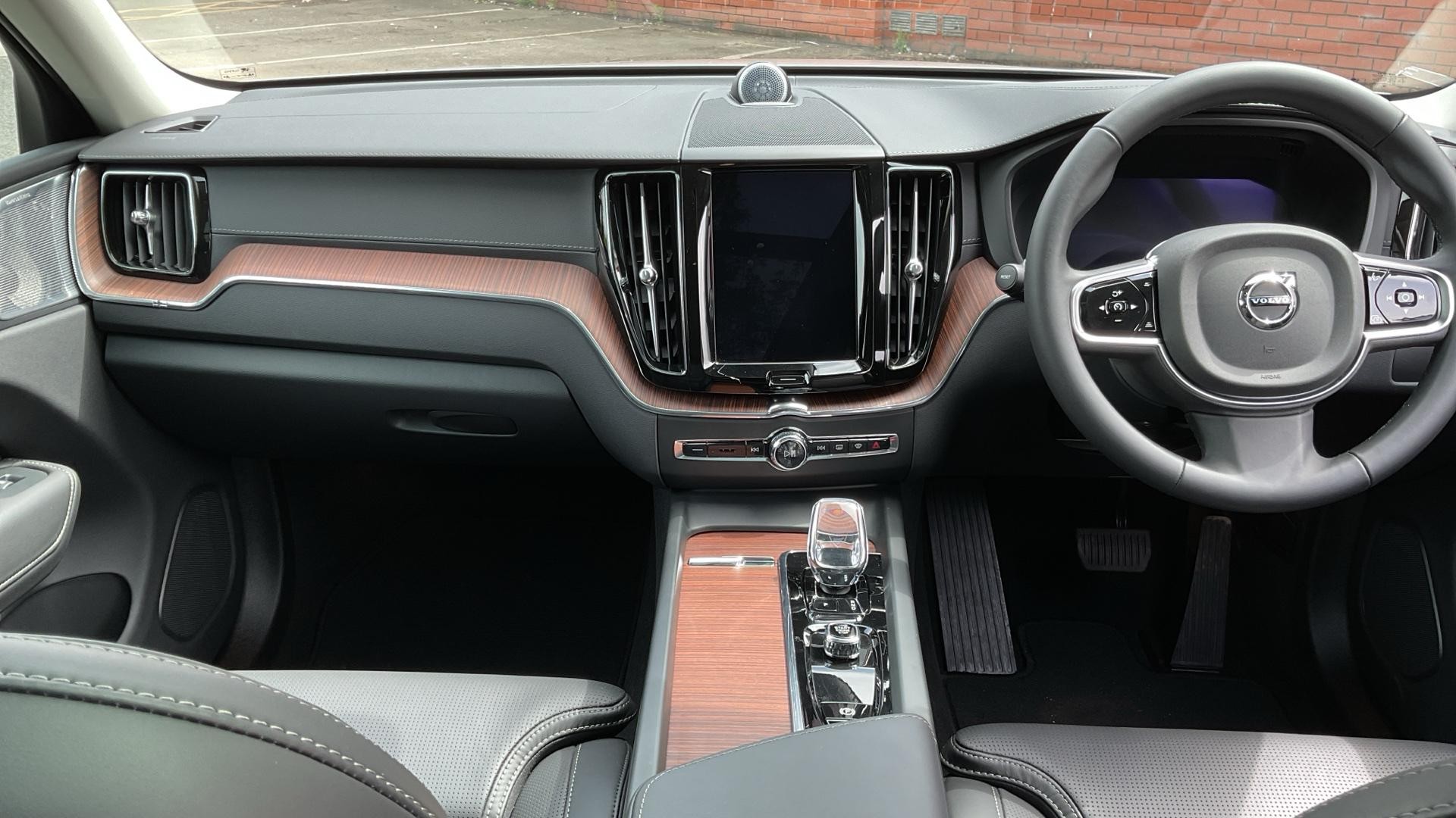 Volvo XC60 Image 5