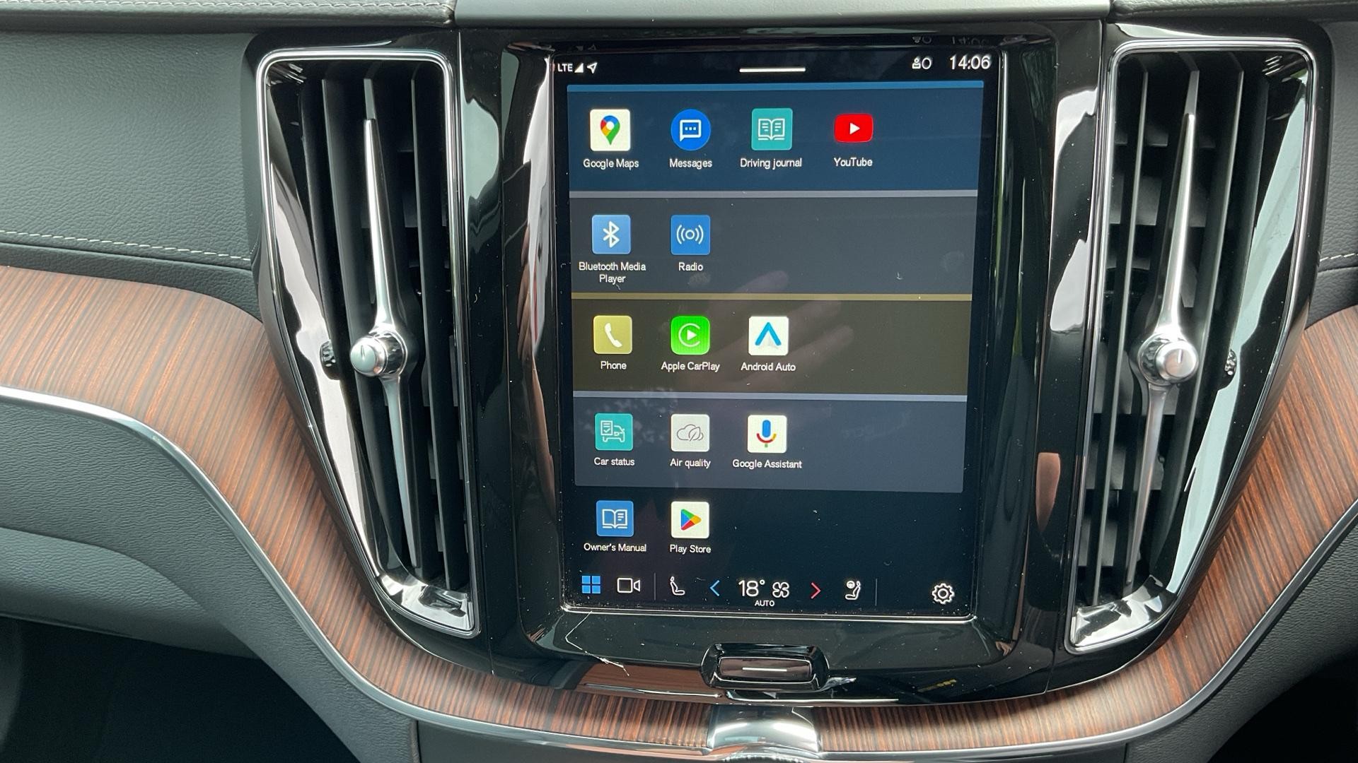 Volvo XC60 Image 12