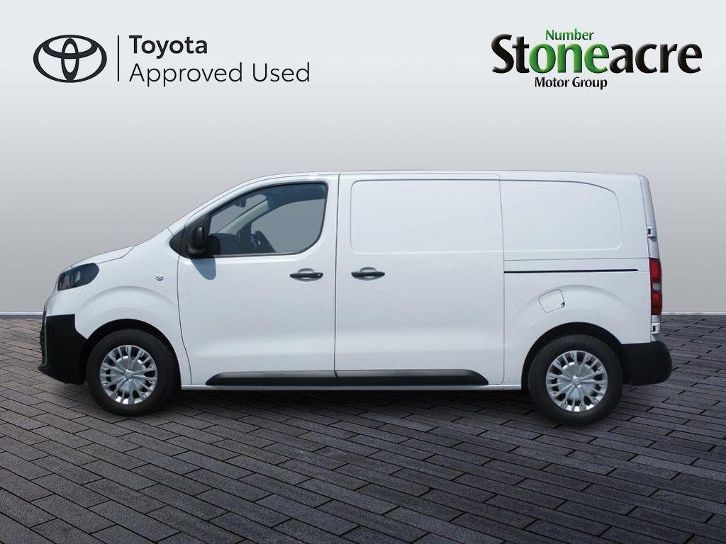 Toyota Proace Image 8
