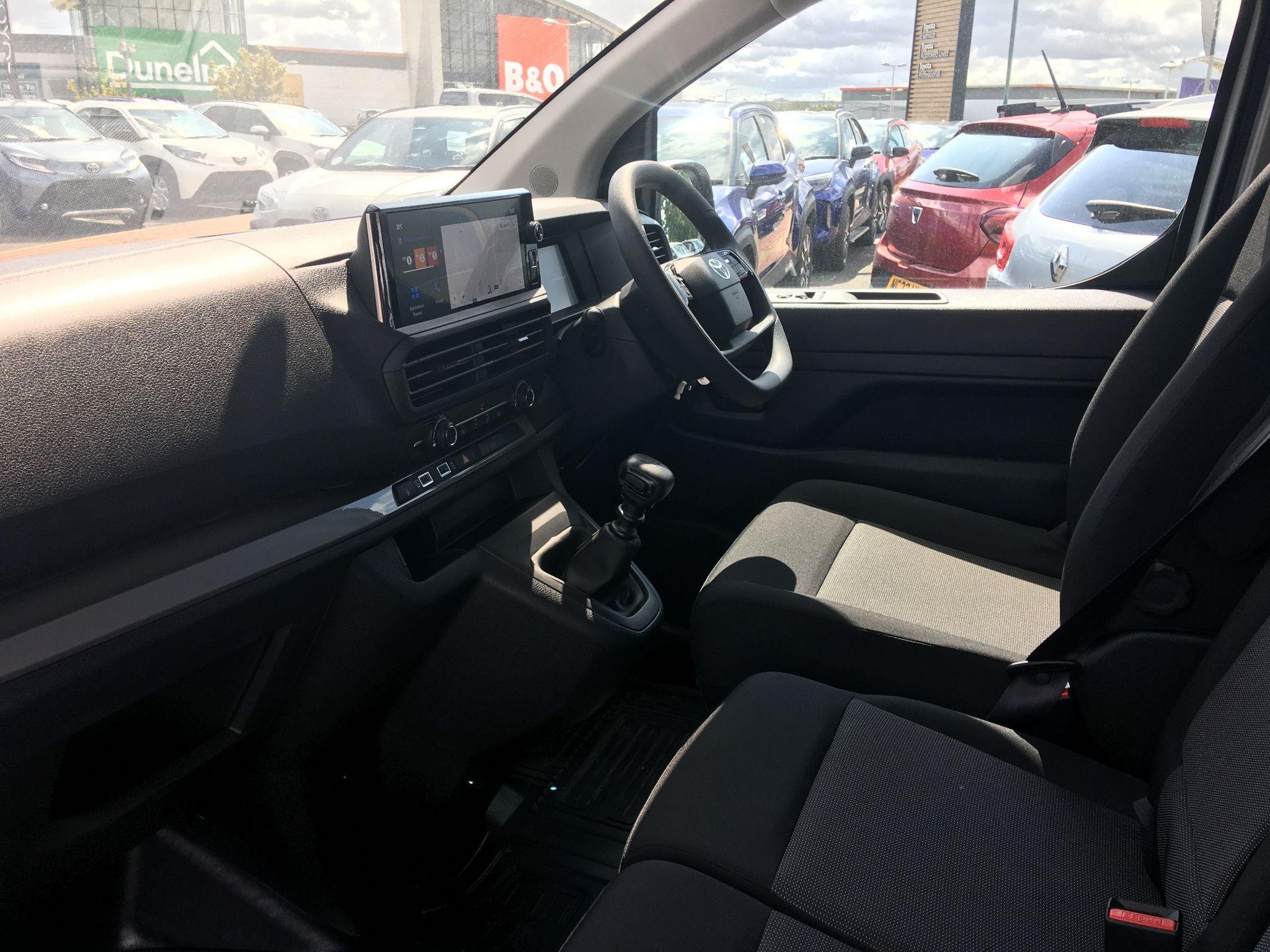 Toyota Proace Image 14