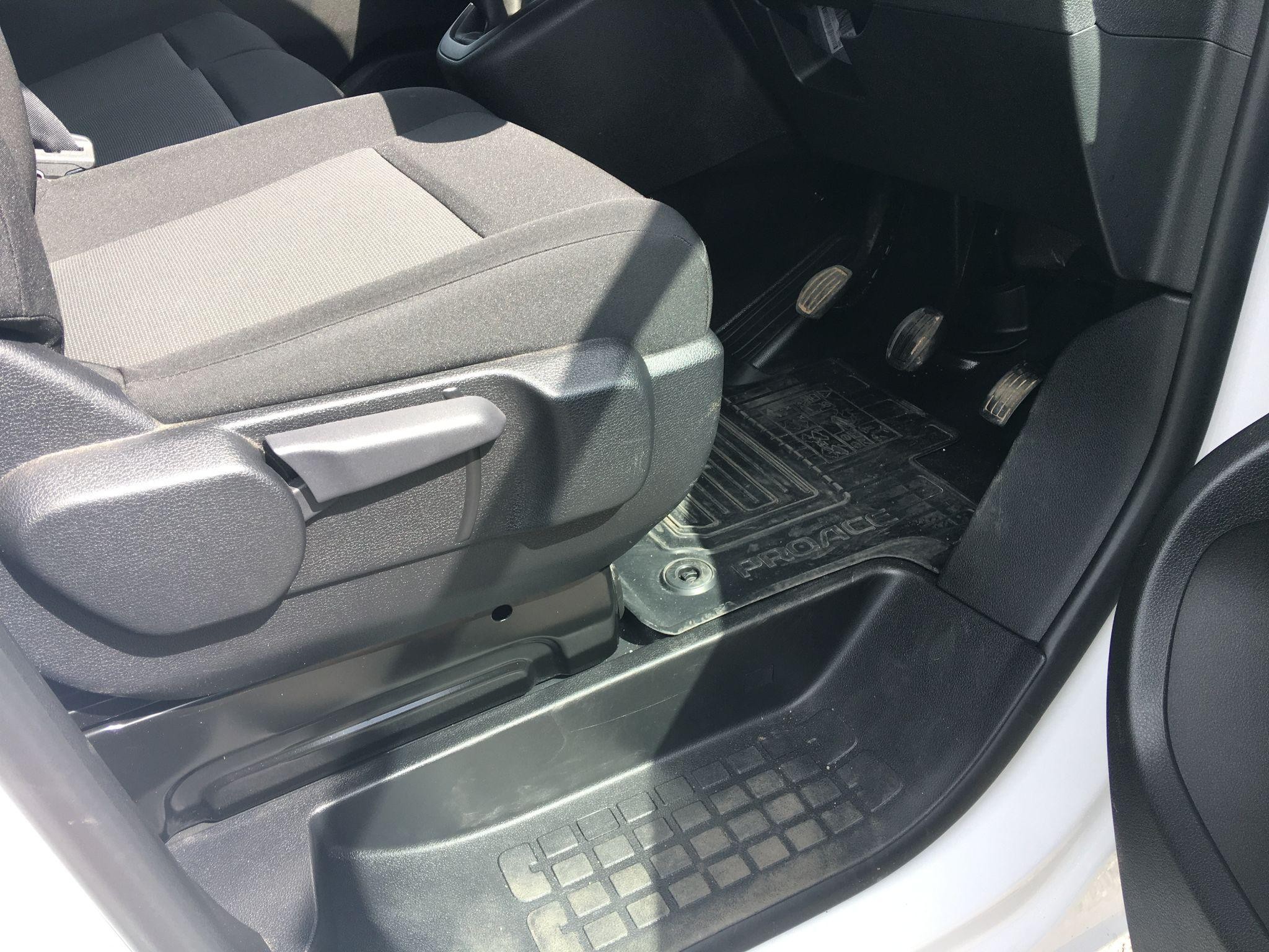 Toyota Proace Image 35