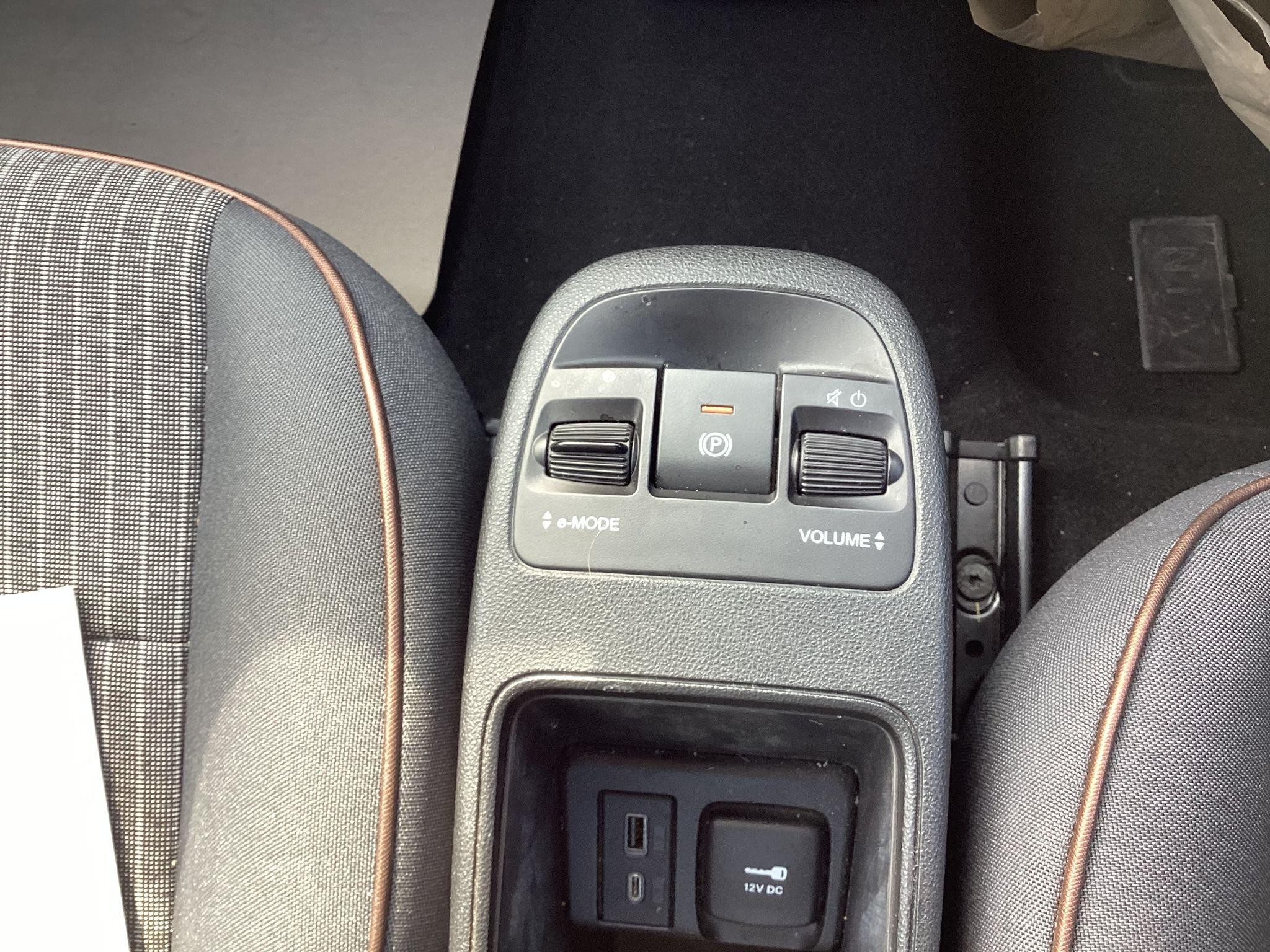 Fiat 500e Image 17