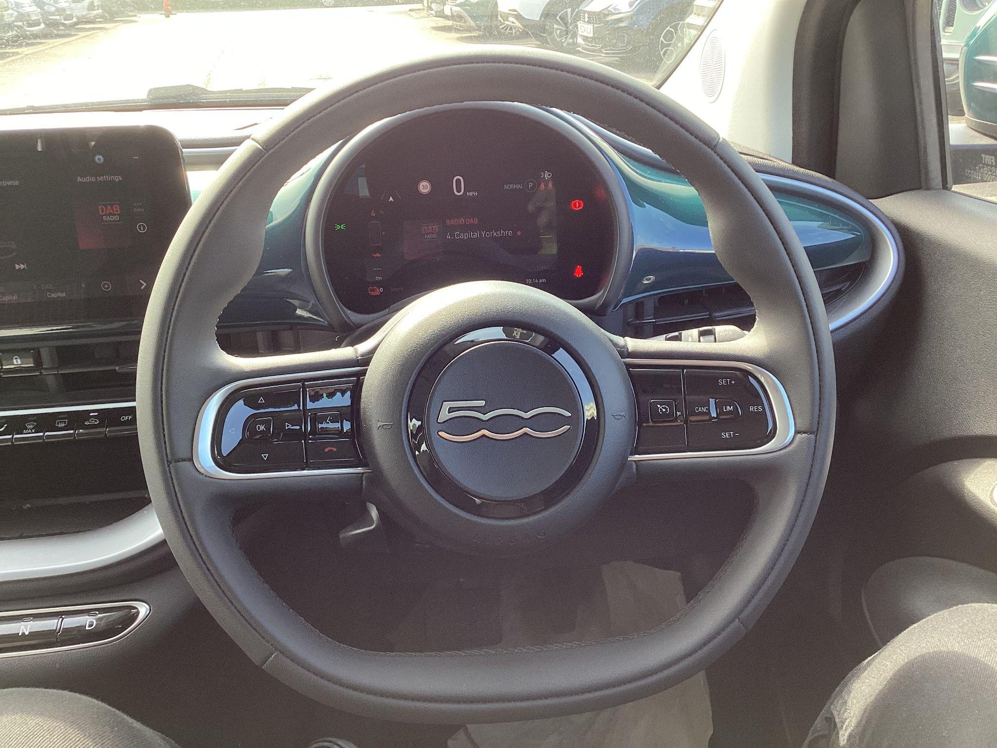Fiat 500e Image 24
