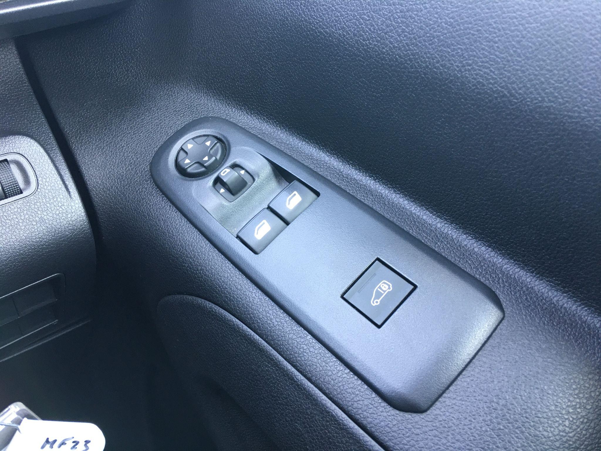 Toyota Proace City Image 31
