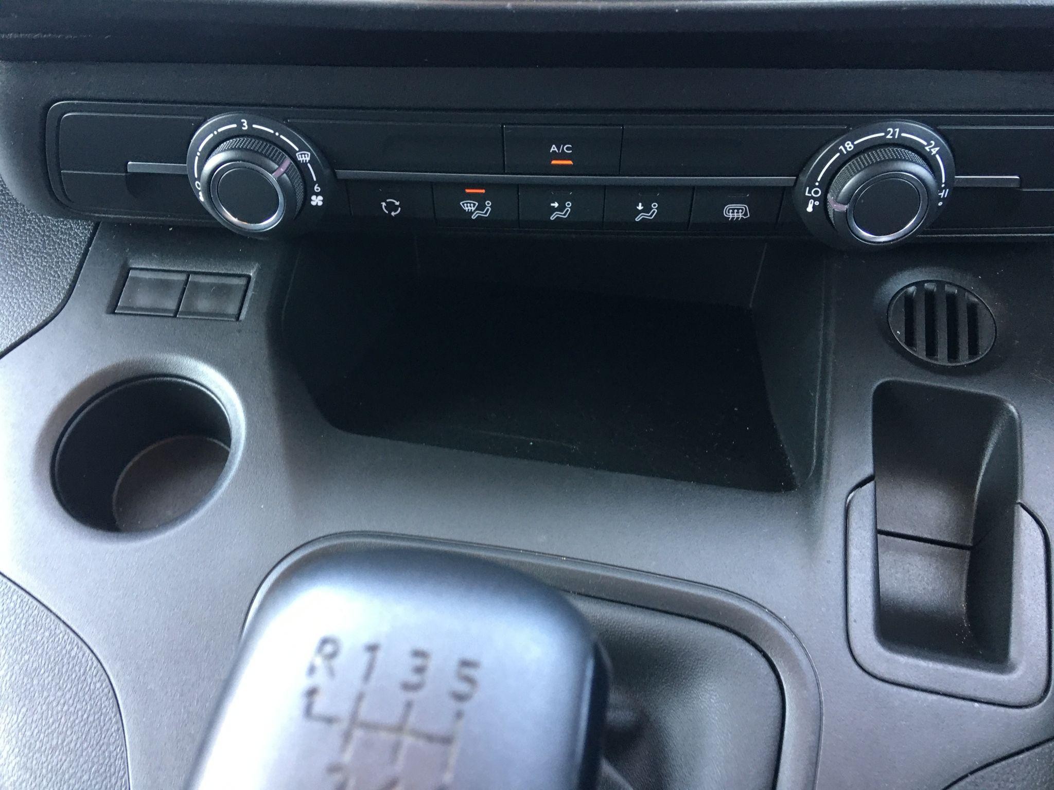 Toyota Proace City Image 33