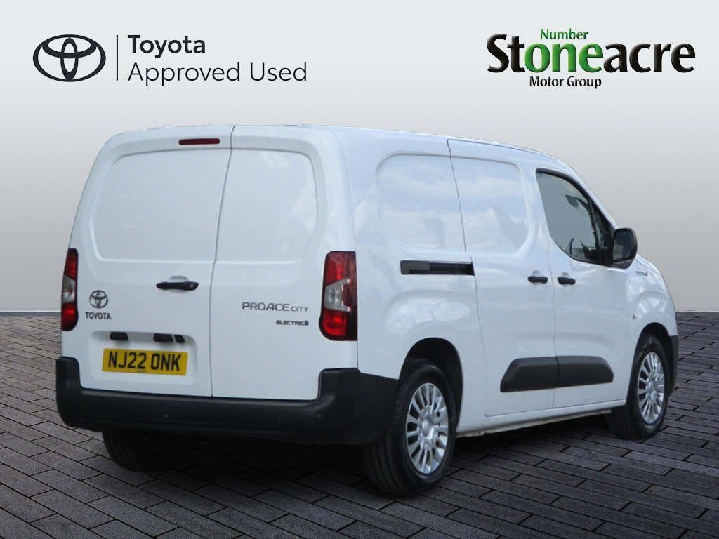 Toyota Proace City Image 5