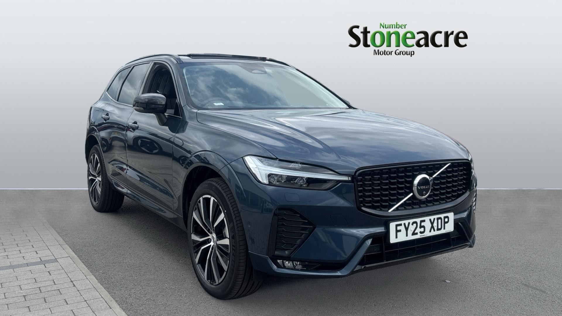 Volvo XC60 Image 1