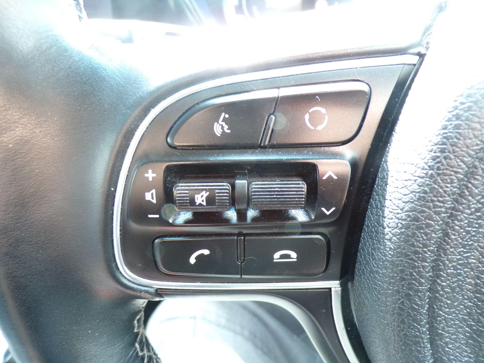 Kia Niro Image 19