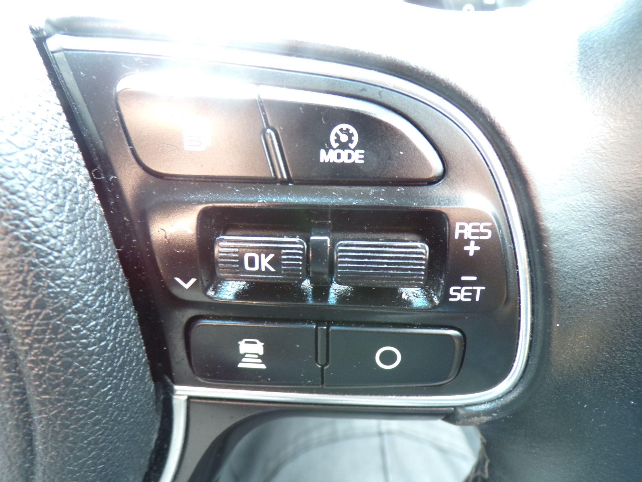 Kia Niro Image 20
