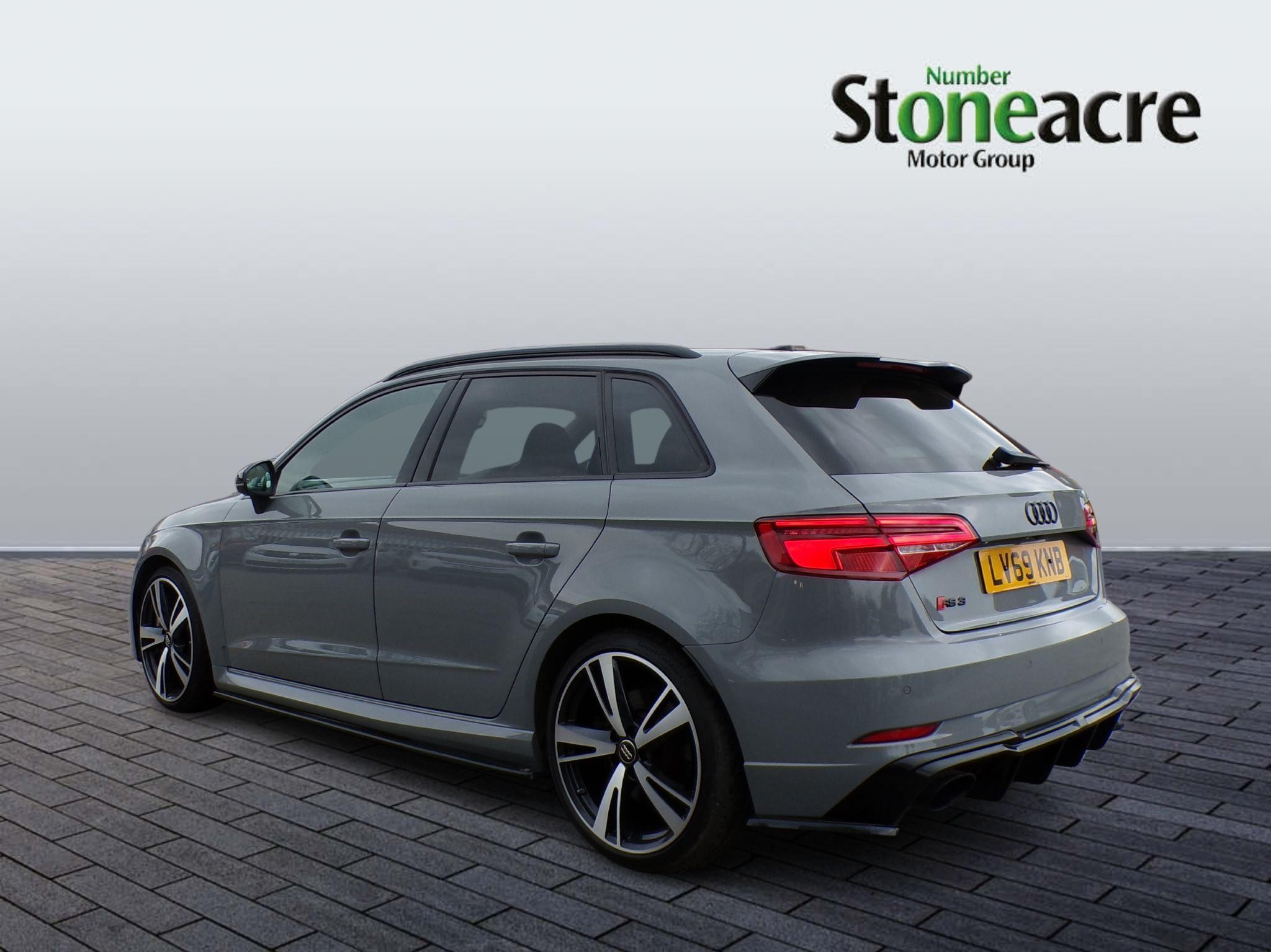 Audi RS3 Image 4