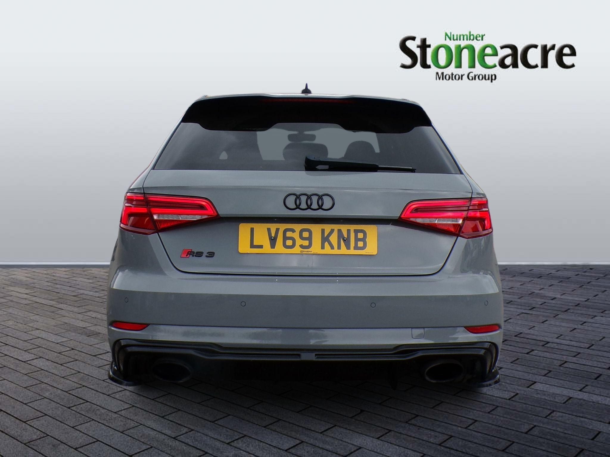 Audi RS3 Image 6