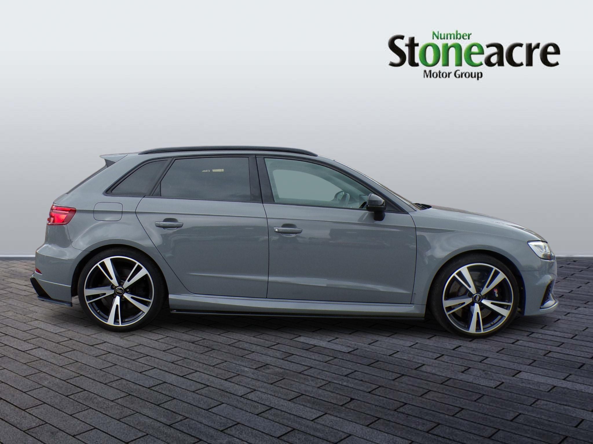 Audi RS3 Image 7