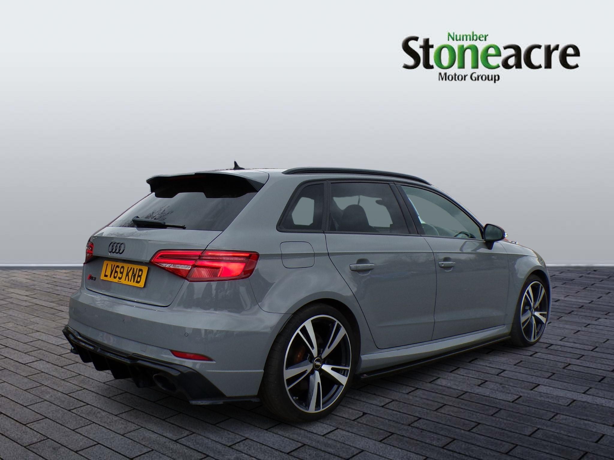 Audi RS3 Image 8