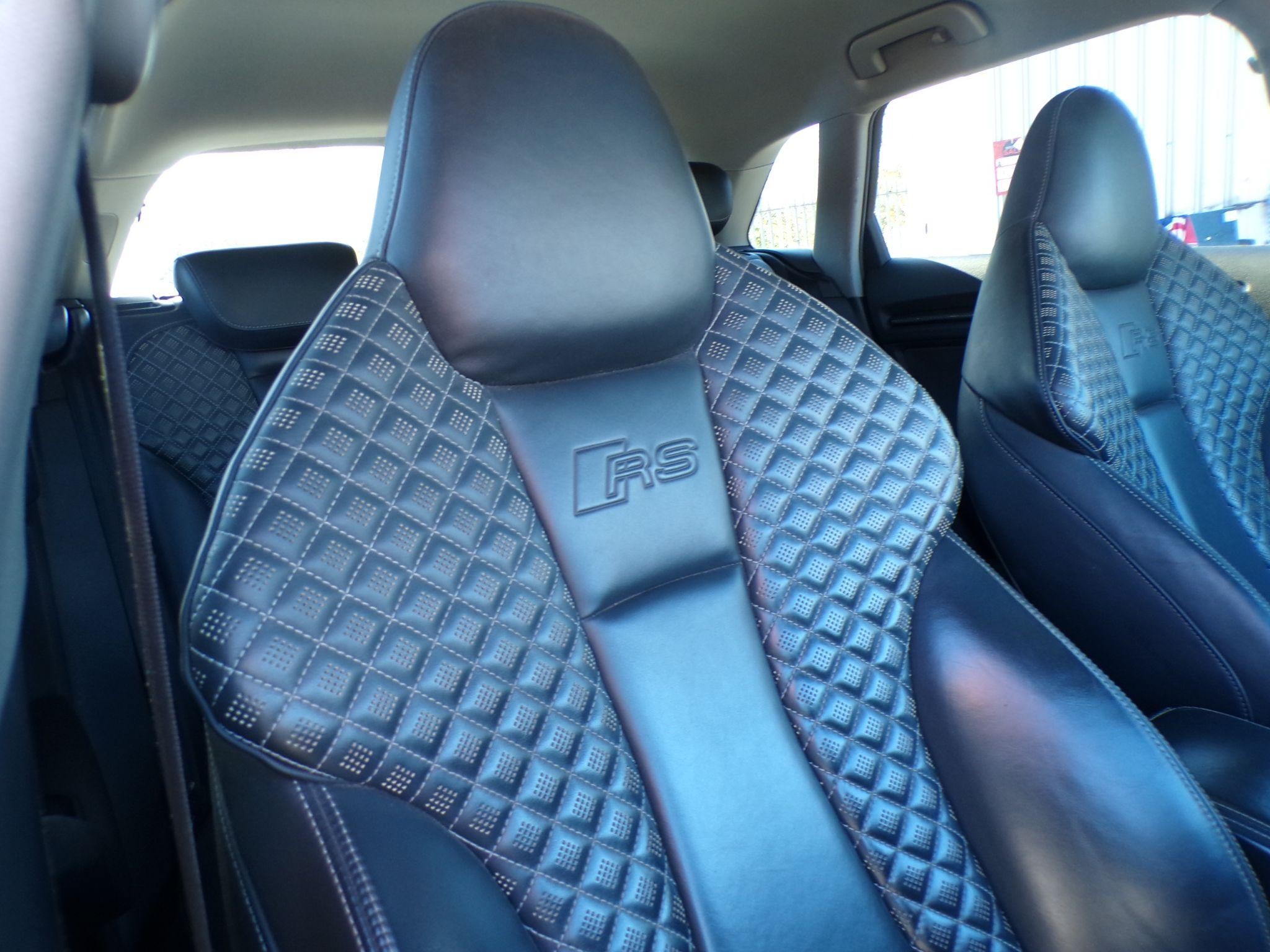 Audi RS3 Image 12